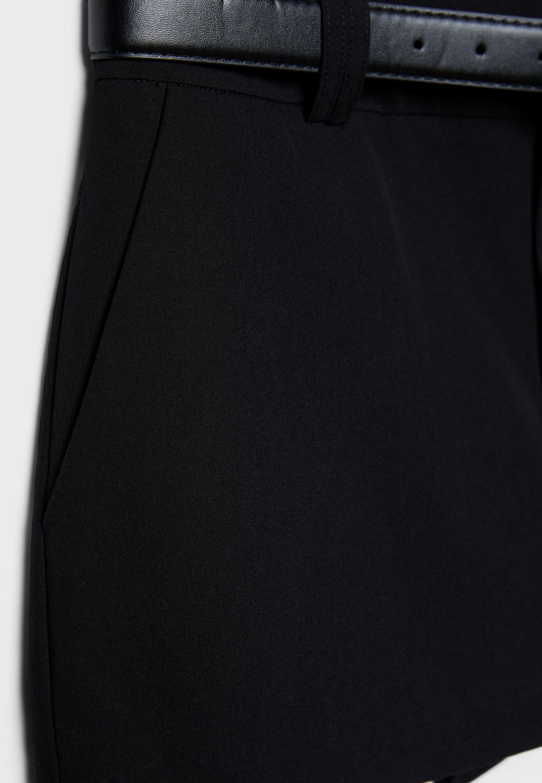 Mini skort with belt — Black