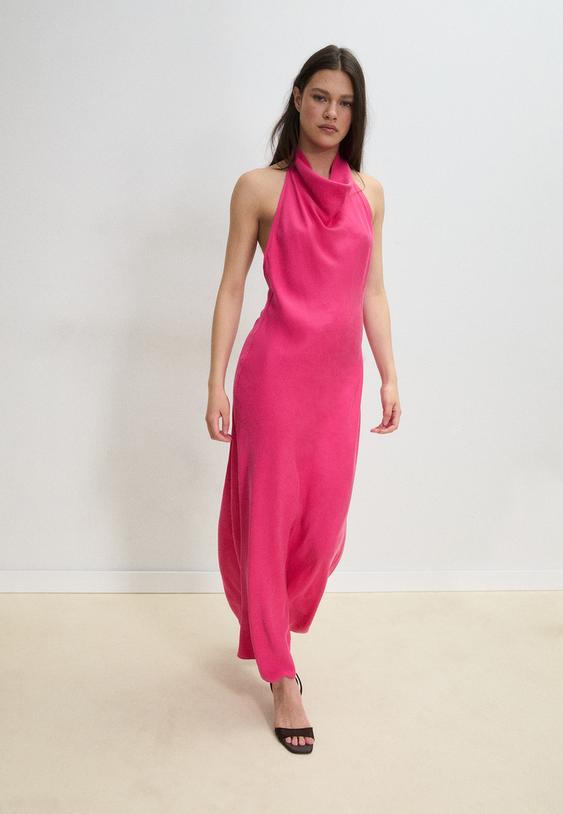 vestido midi halter espalda descubierta
