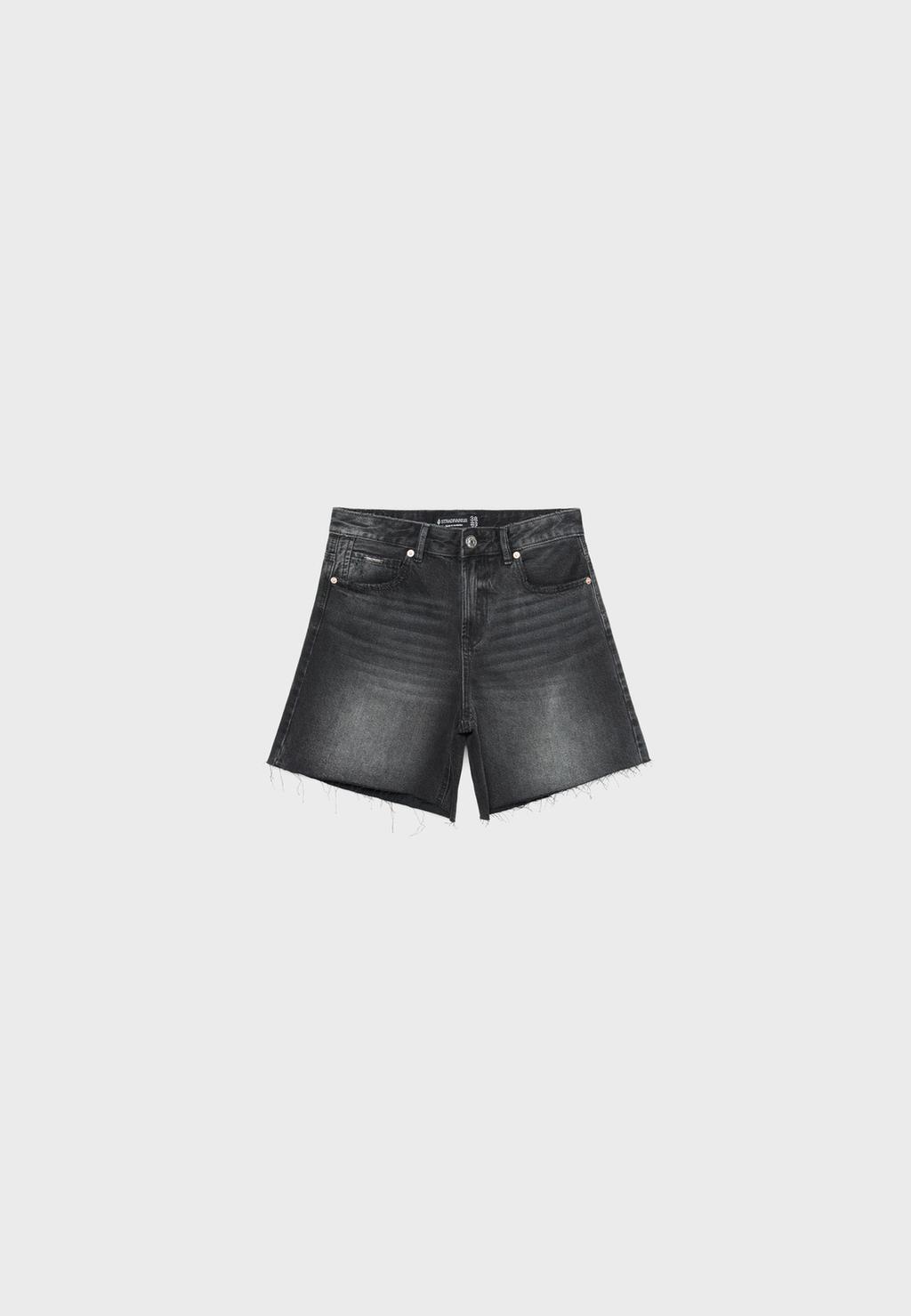 D93 Short denim longline
