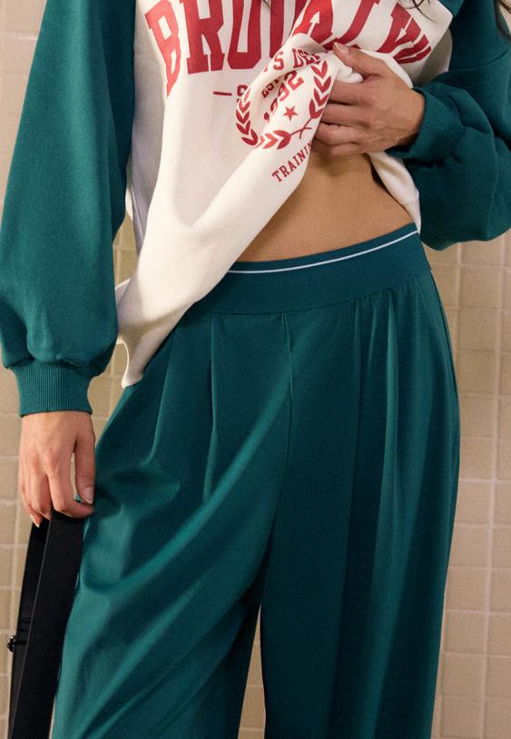 Stradivarius Παντελόνι Jogger Palazzo Με Ελαστική Μέση Πράσινο S
