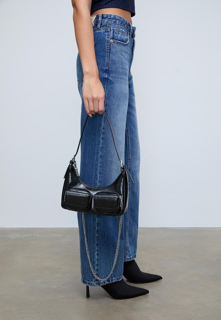 mini shoulder bag with pockets