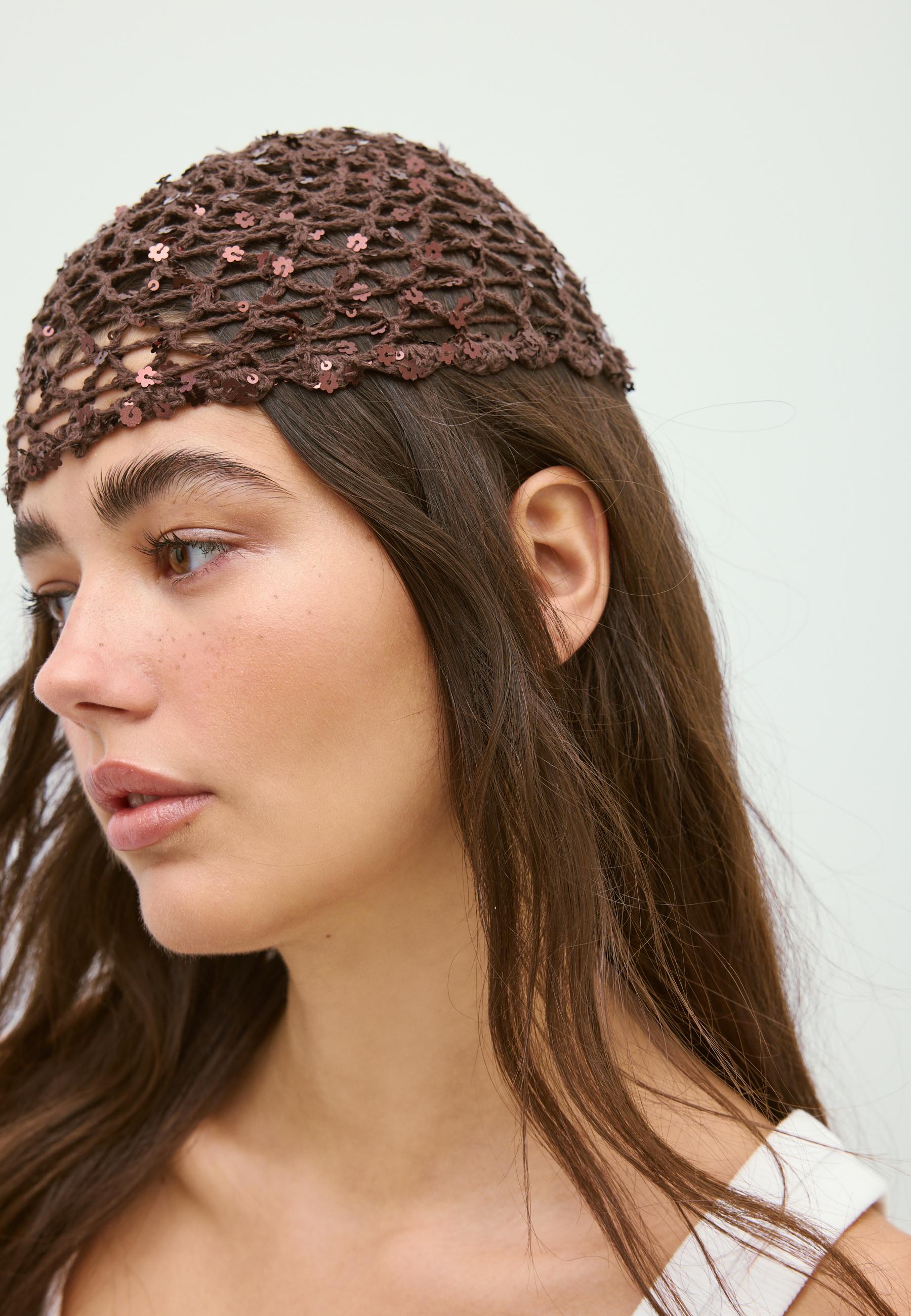 Floral sequin skull cap — Brown