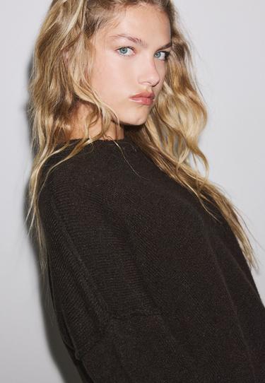 Round neck knit jumper — Brown 4