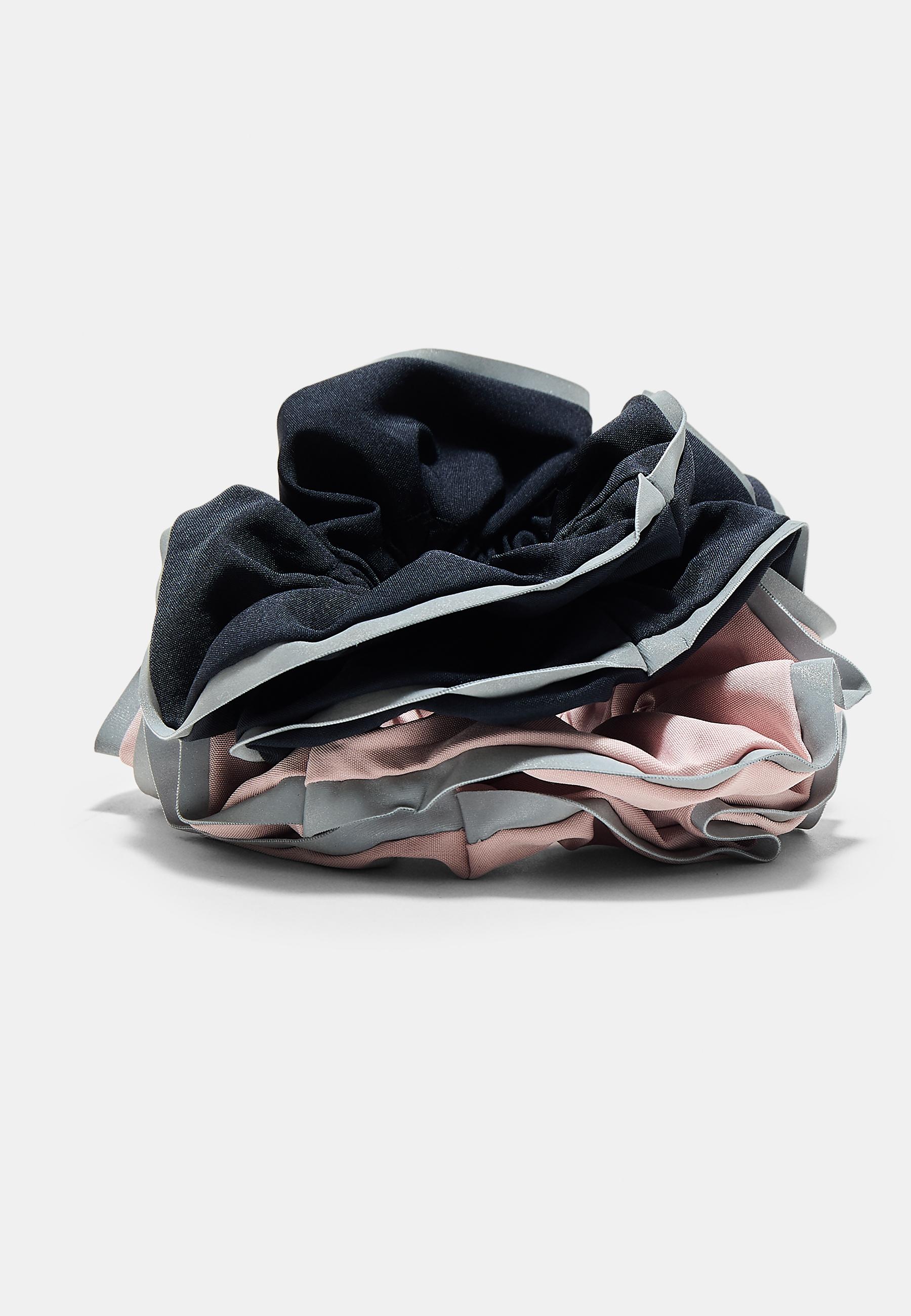 Set of 2 sporty scrunchies — Pastel pink