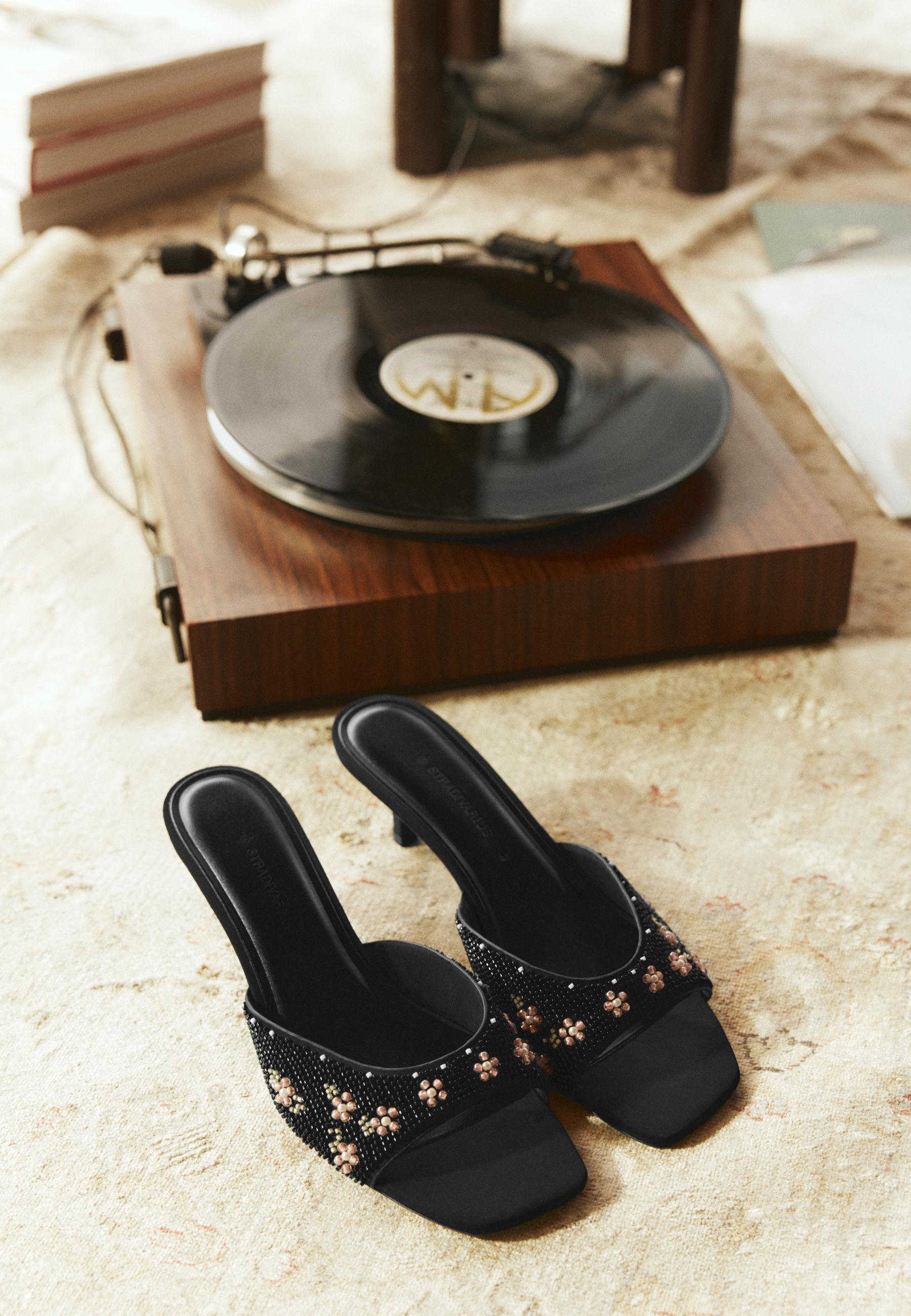 Heeled mule sandals with bead detail — BLACK