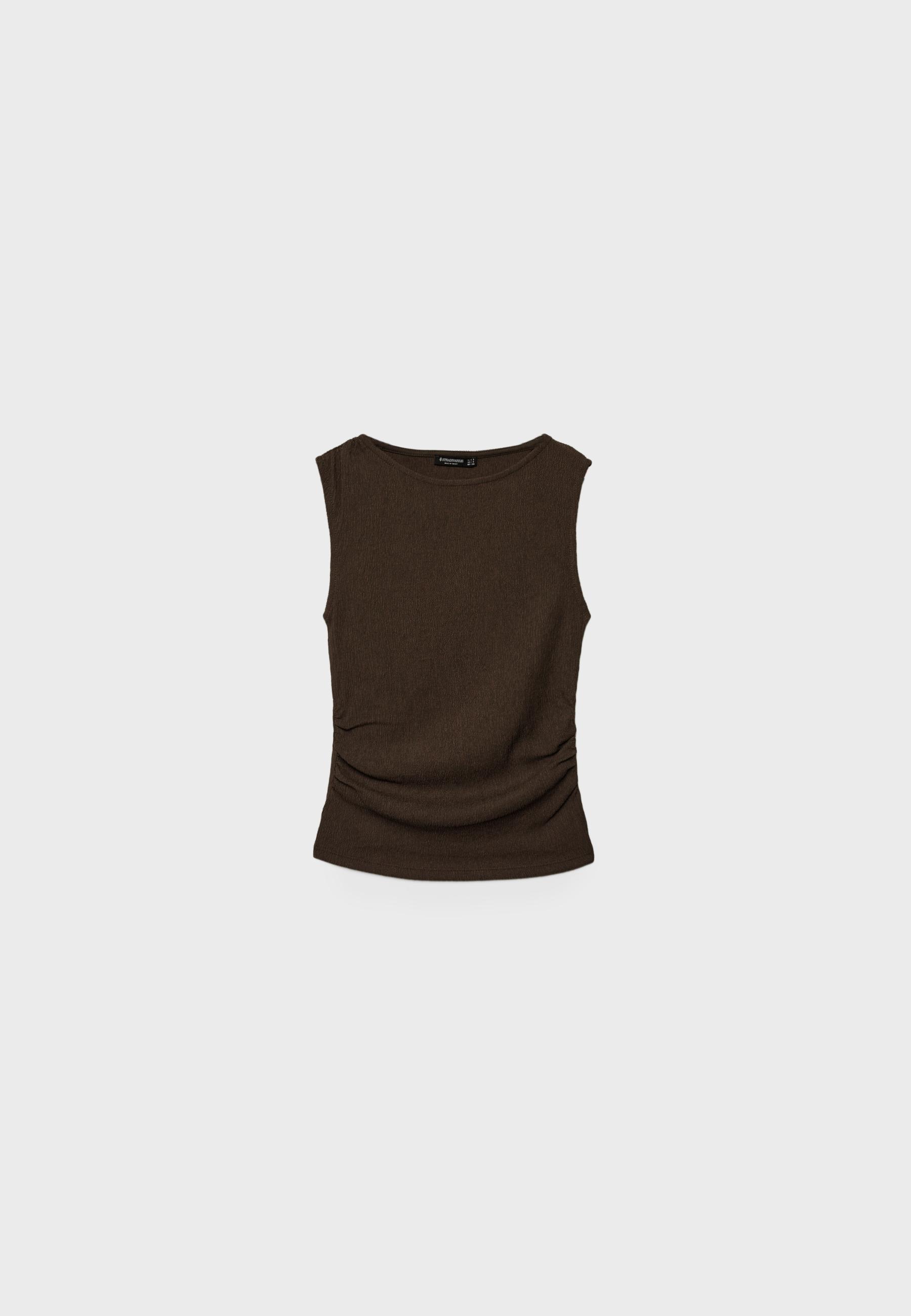 Gathered texture T-shirt — Brown