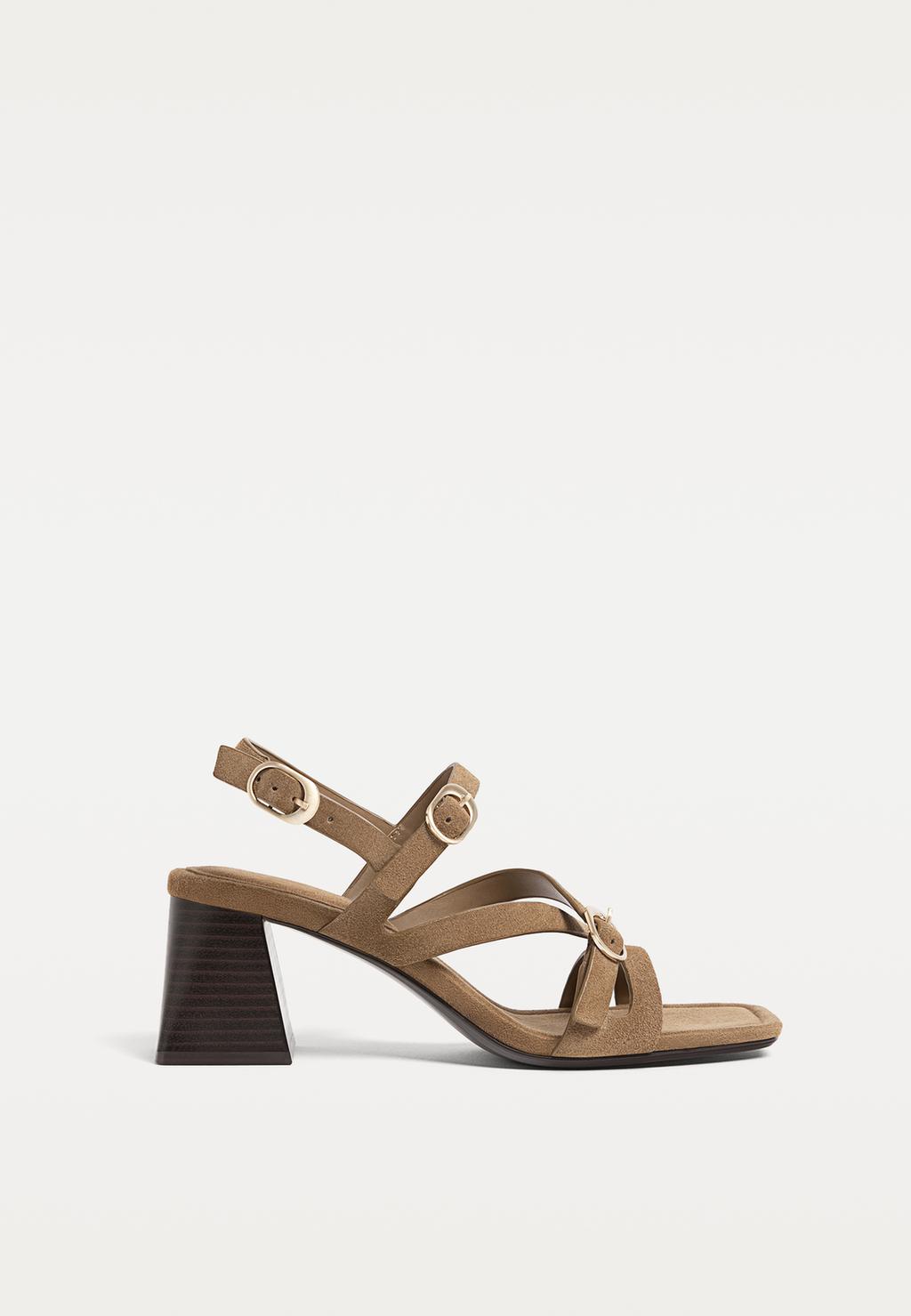 Split leather sandals with buckles