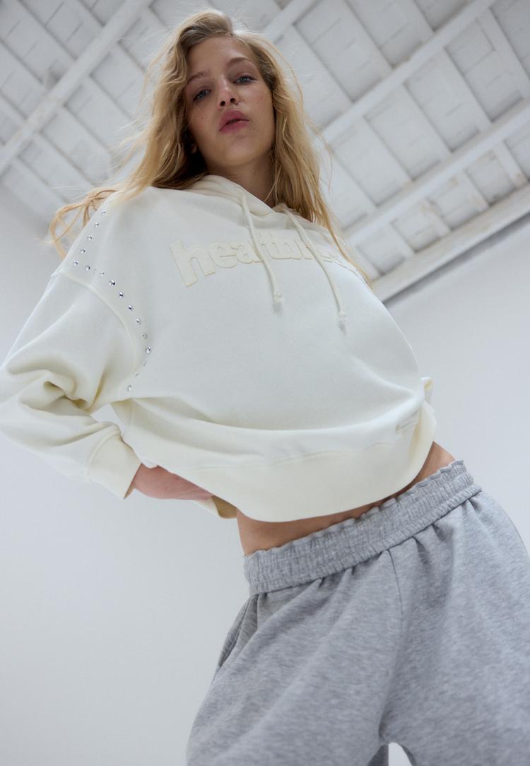 Hoodie mit Nietenstickerei Ecru XS