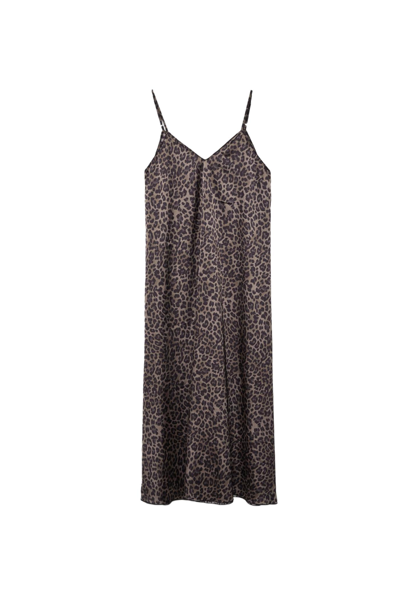 Saten görünümlü dökümlü uzun elbise - Görsel 10