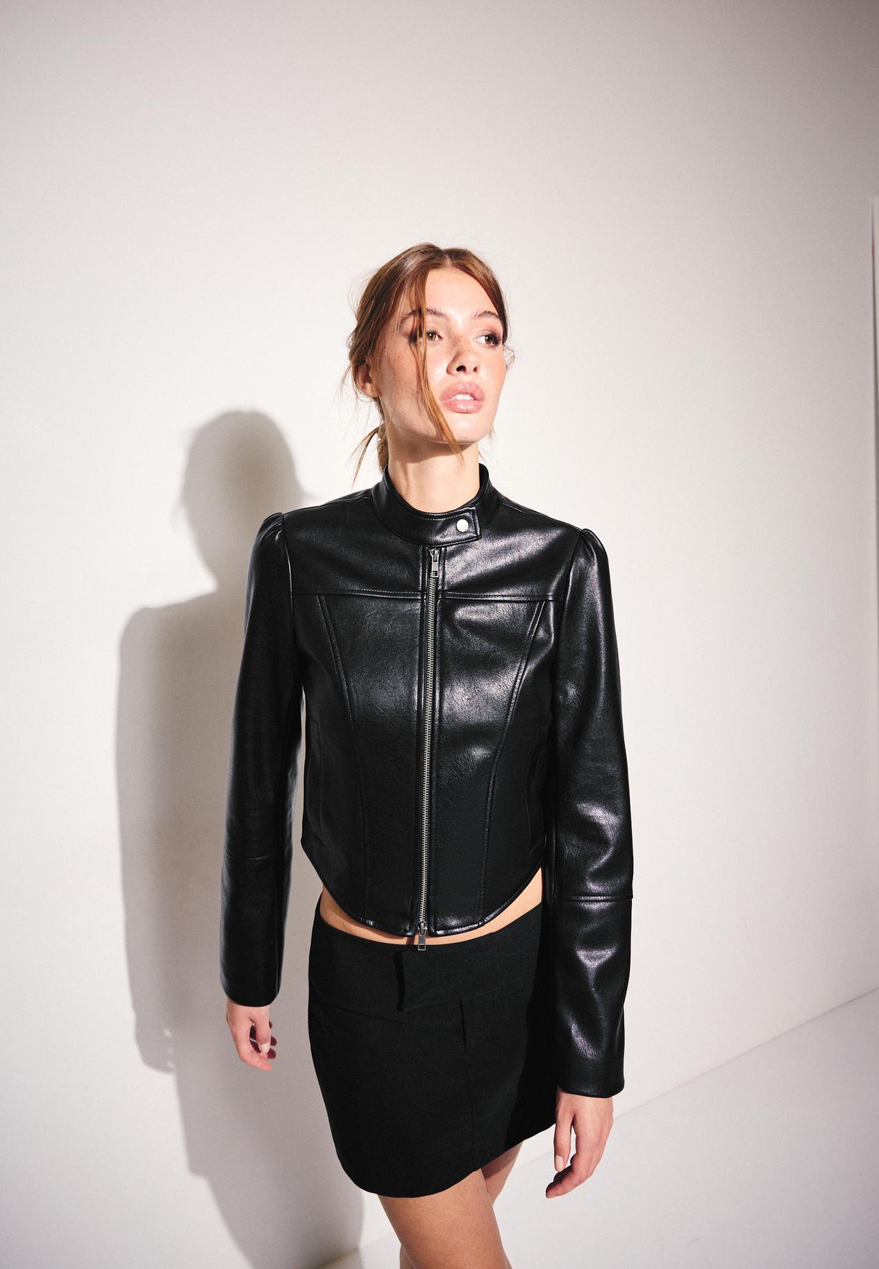 Cropped leather effect biker jacket — Black