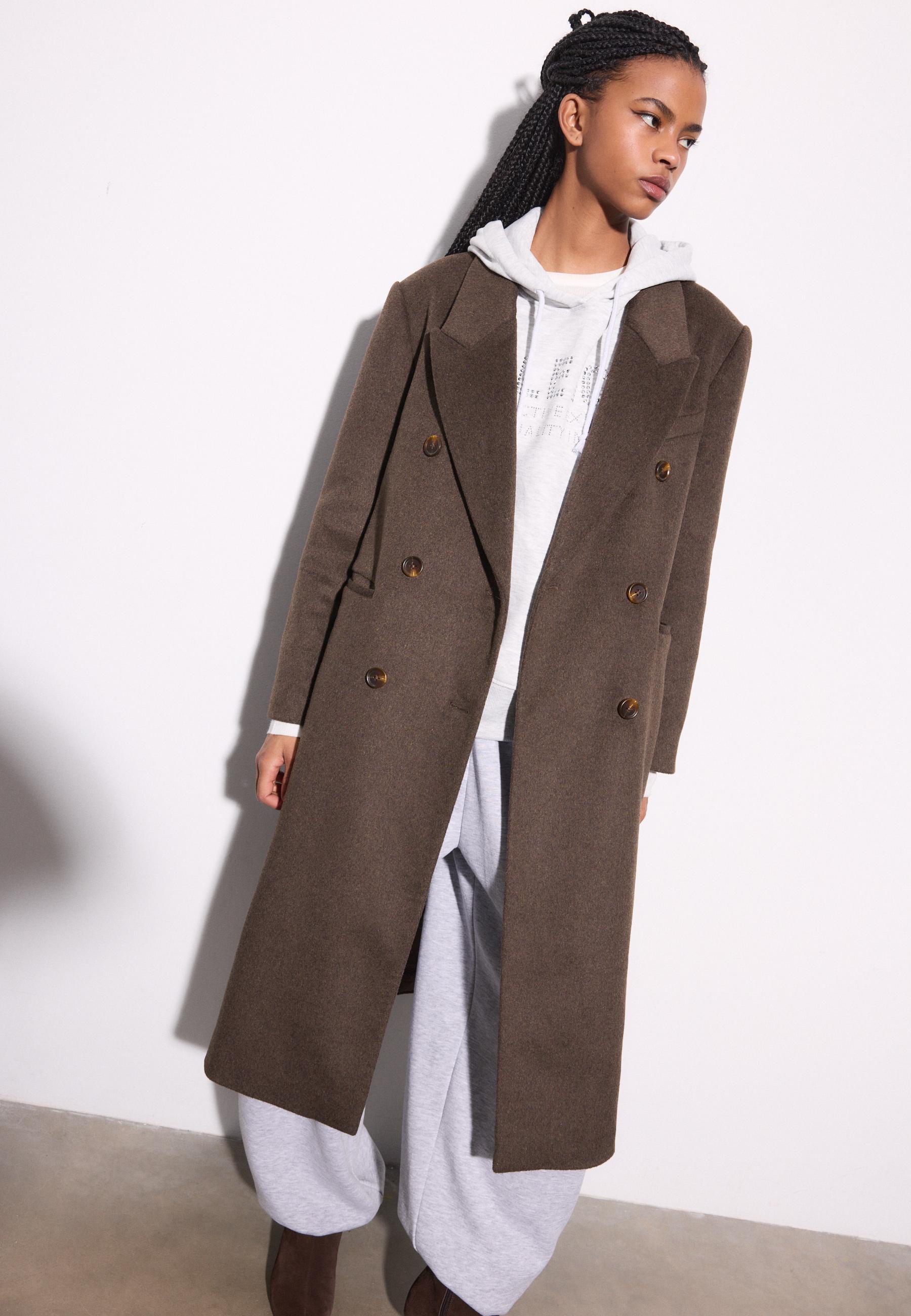 Long oversize double-breasted coat — Brown