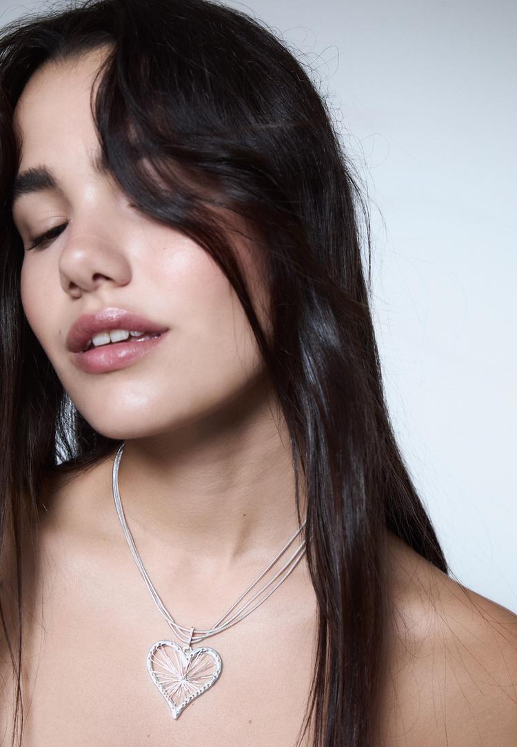 collar corazon metalico