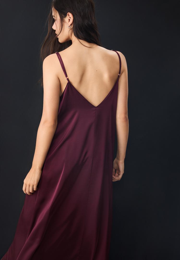 vestido largo fluido satinado