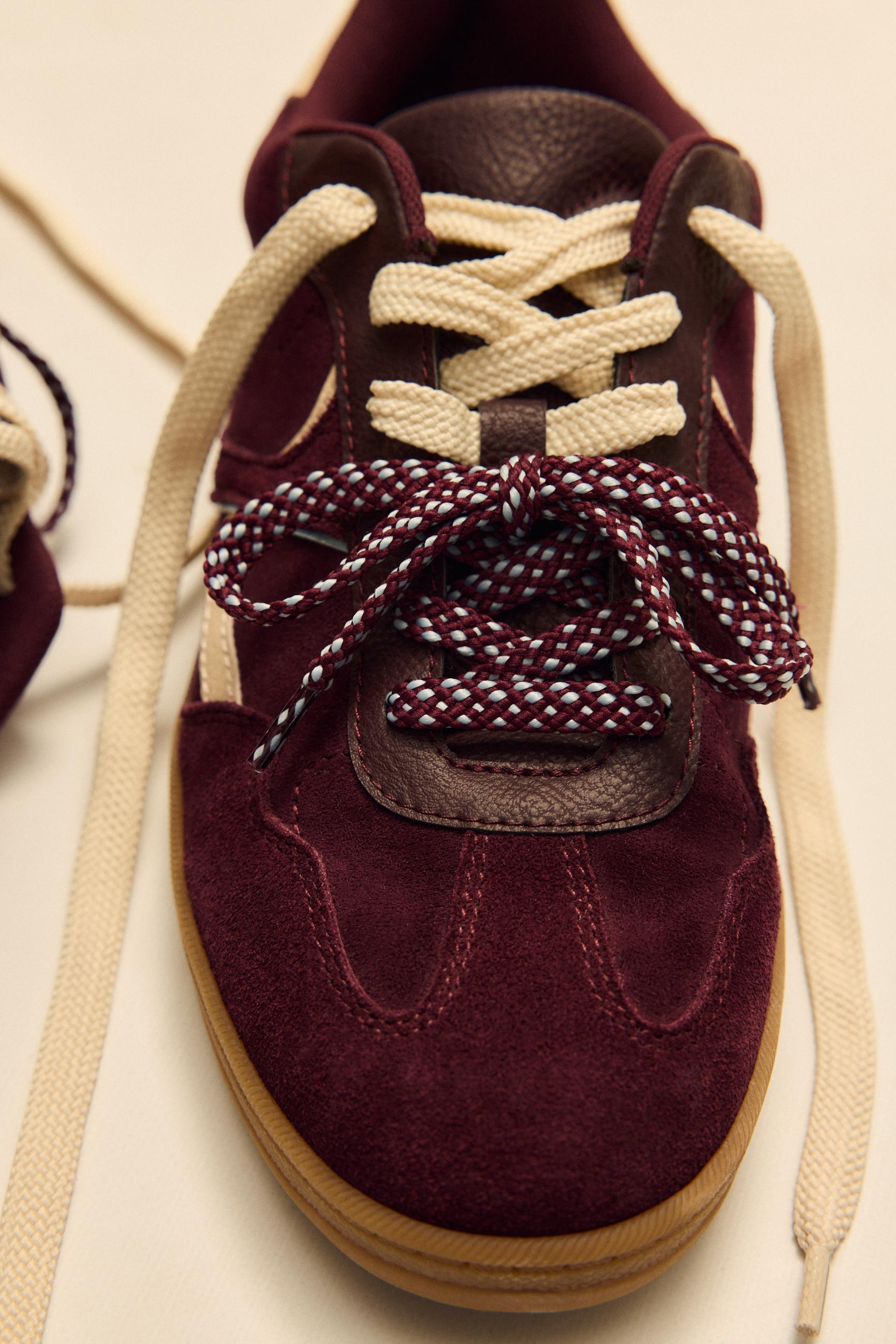 Casual sneakers with double laces — BURGUNDY