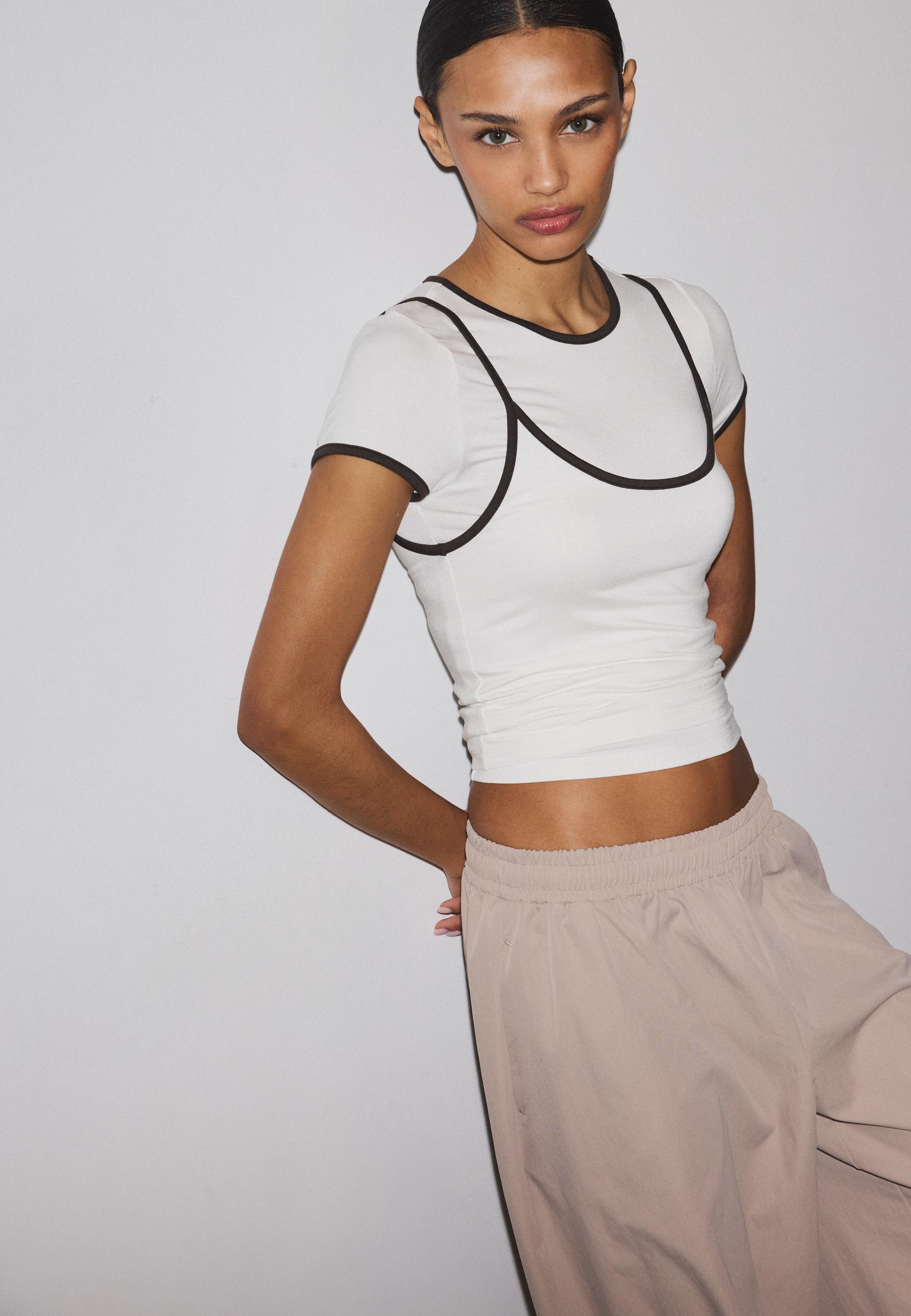 Double contrast T-shirt — Ecru