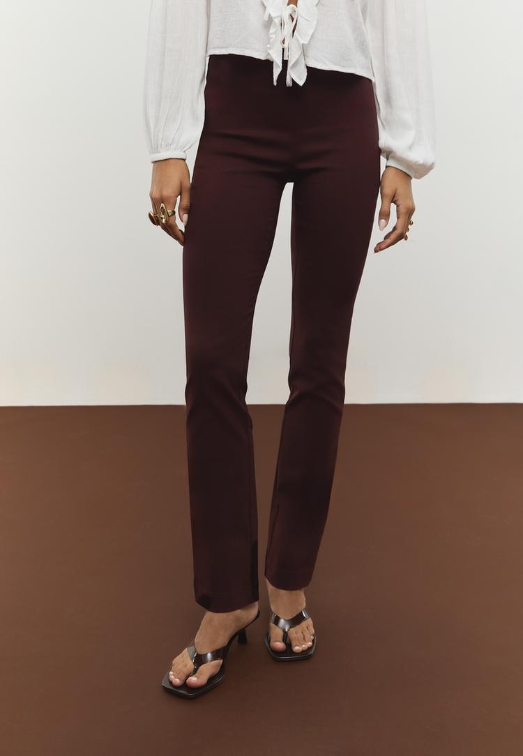 pantalone slim fit