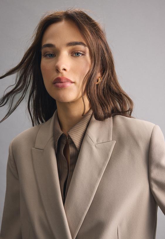 blazer dritto con bottoni