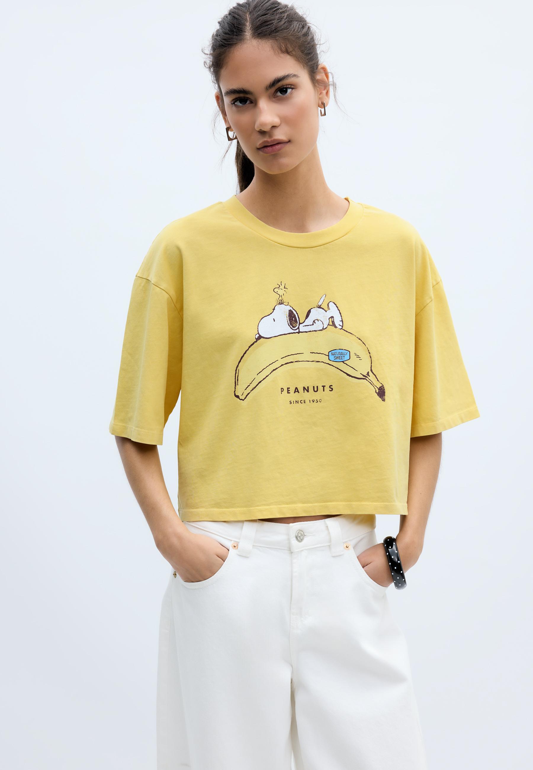 Snoopy Banana T-shirt — Pastel yellow