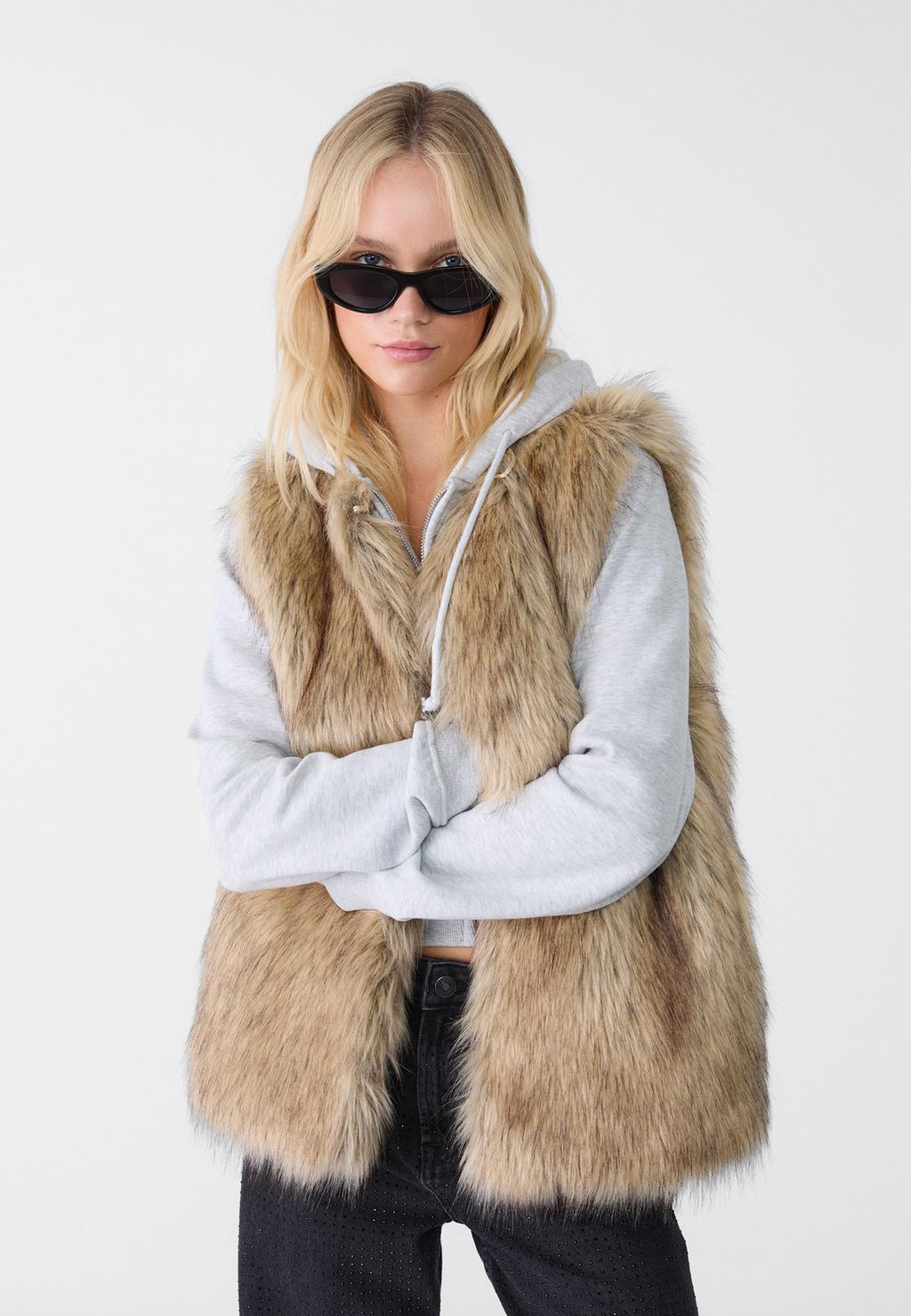 Faux fur gilet