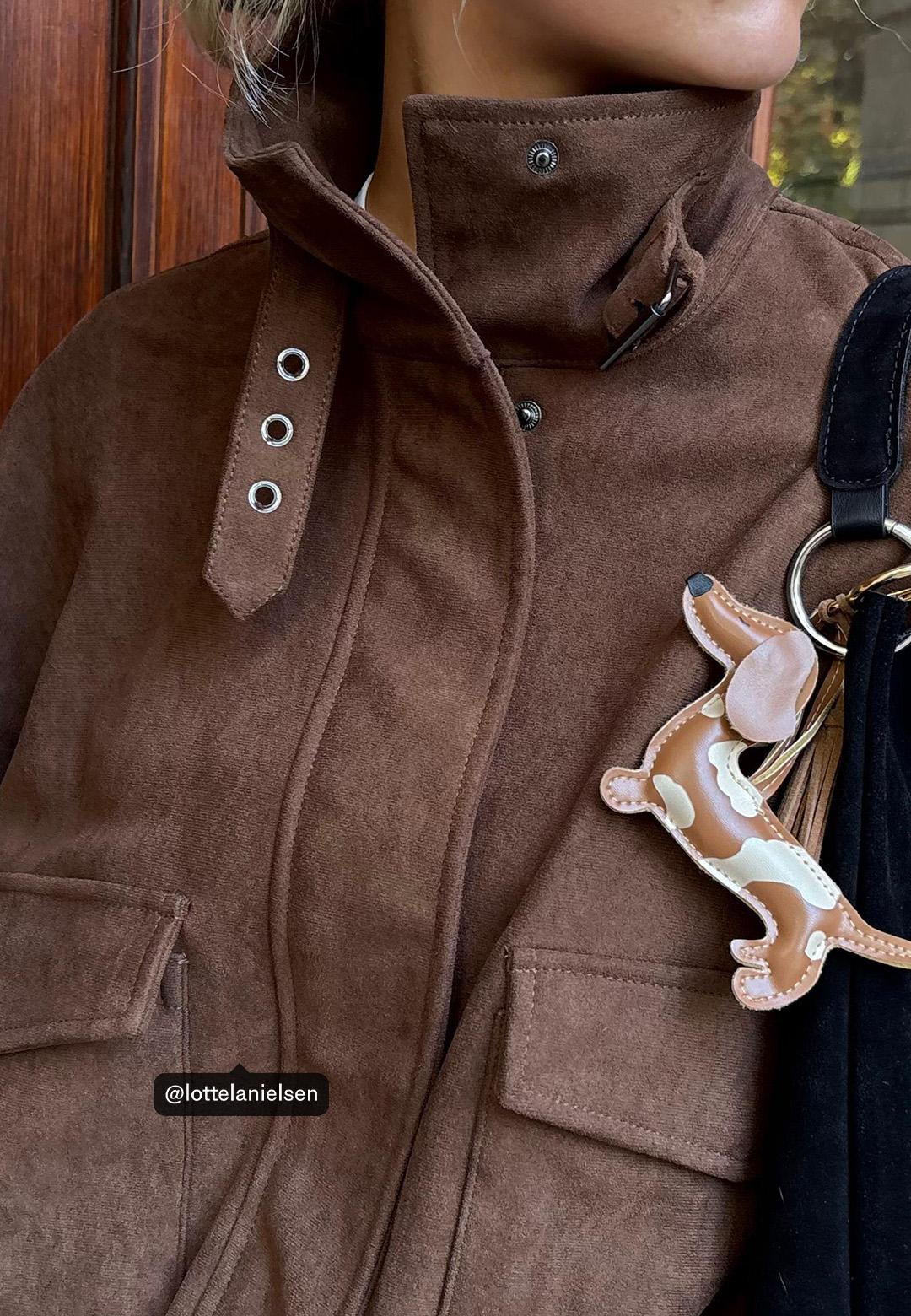 Stradivarius Köpek ve Çiçek Charm Anahtarlık görsel 2