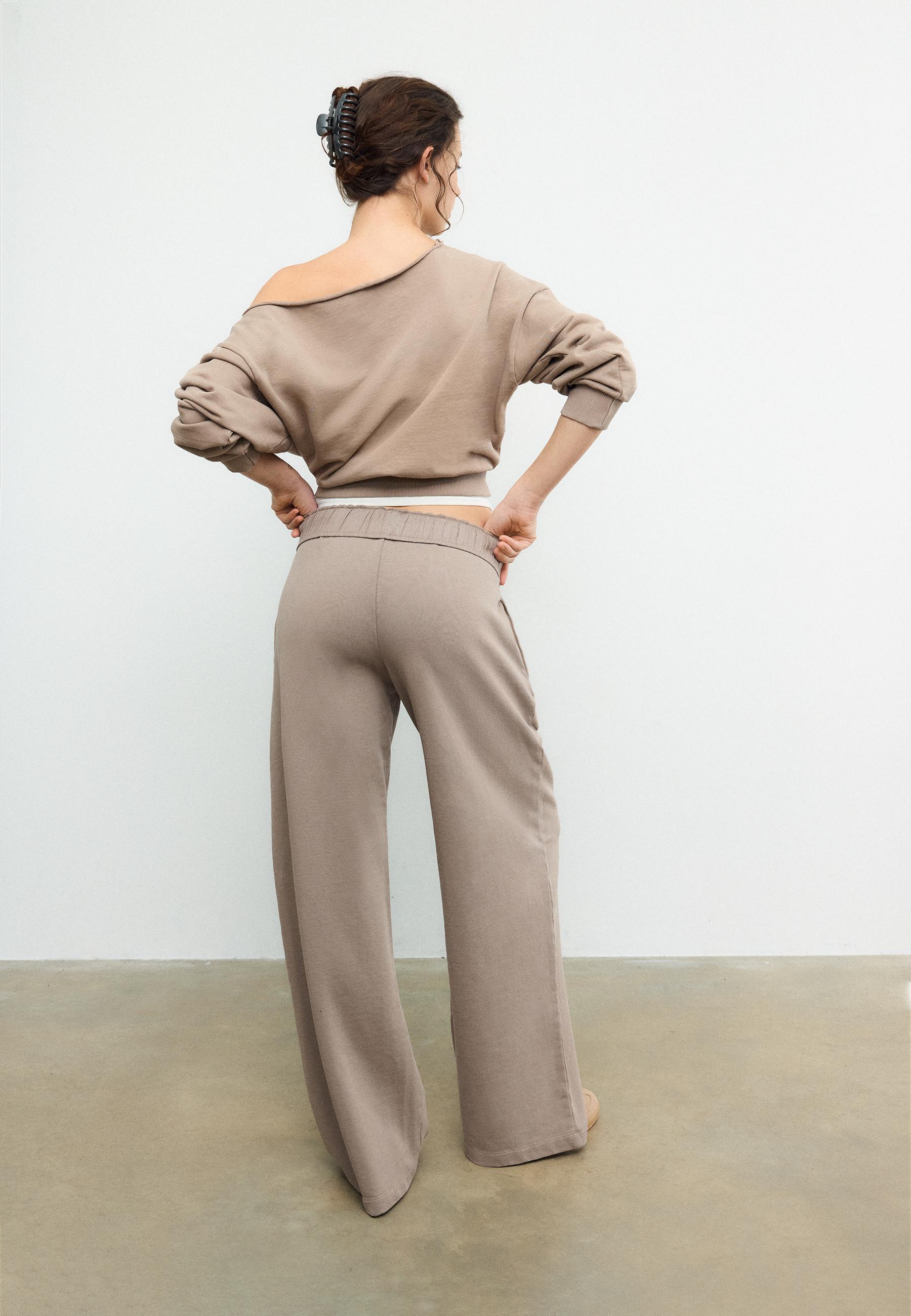 Washed effect straight-leg jogger trousers — Beige