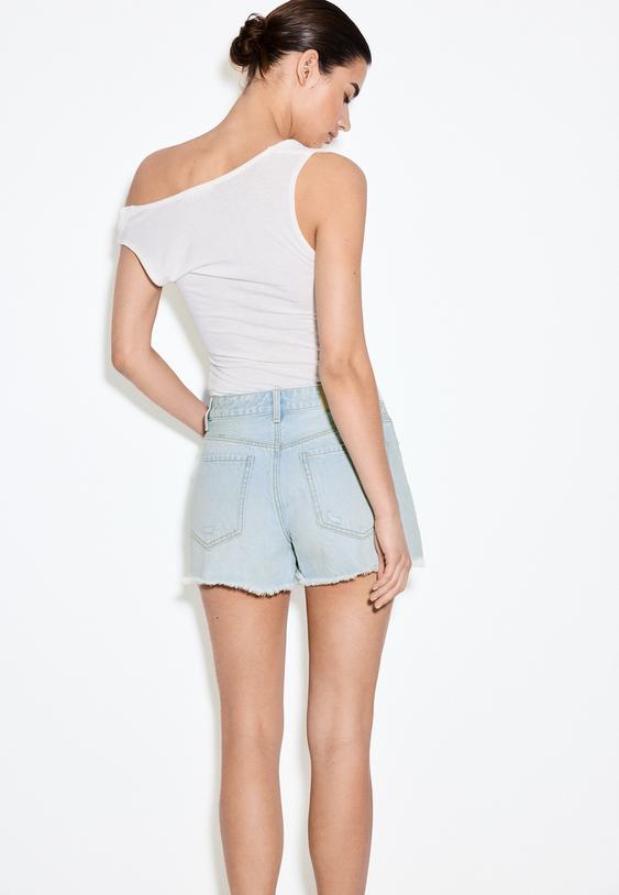 d75 shorts in denim strappati