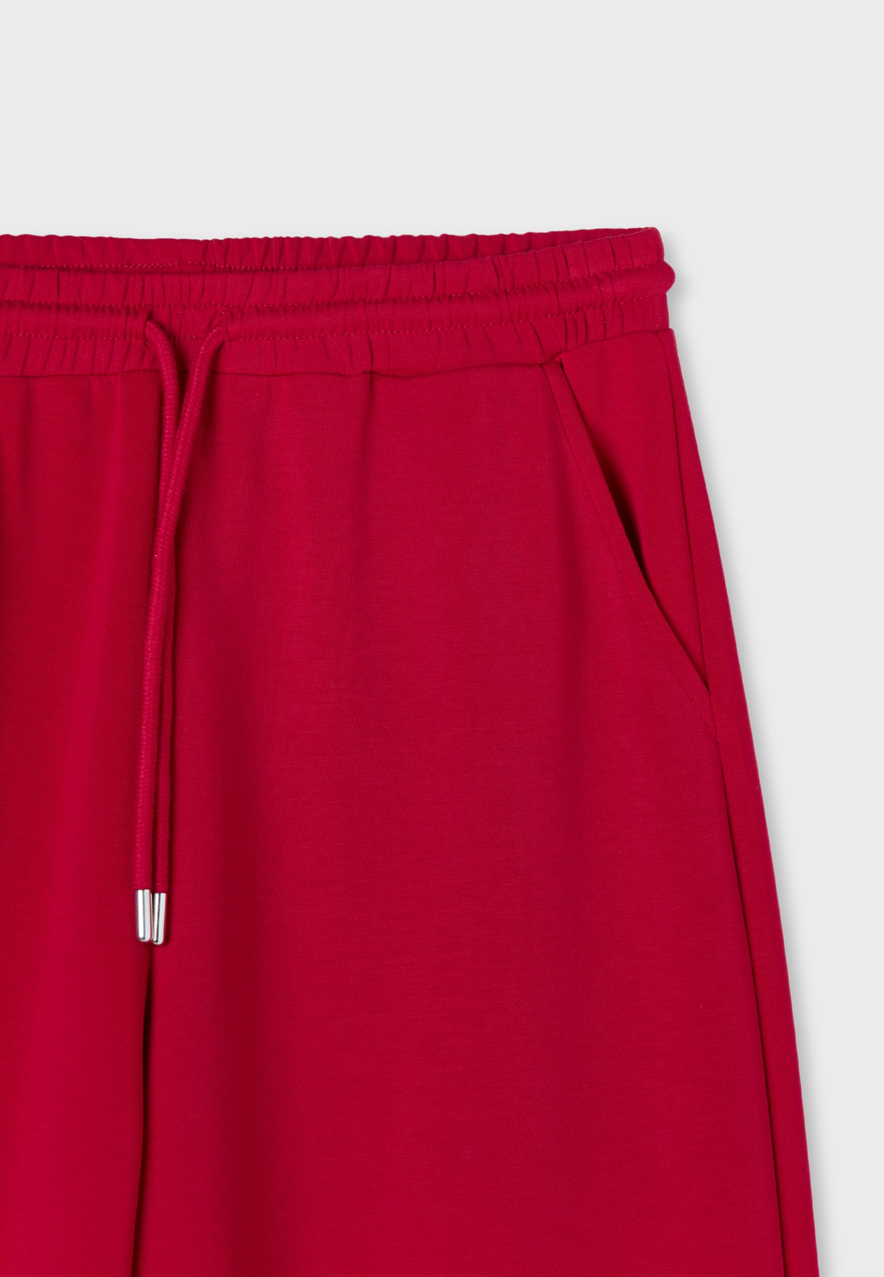 Soft-touch palazzo joggers — Red