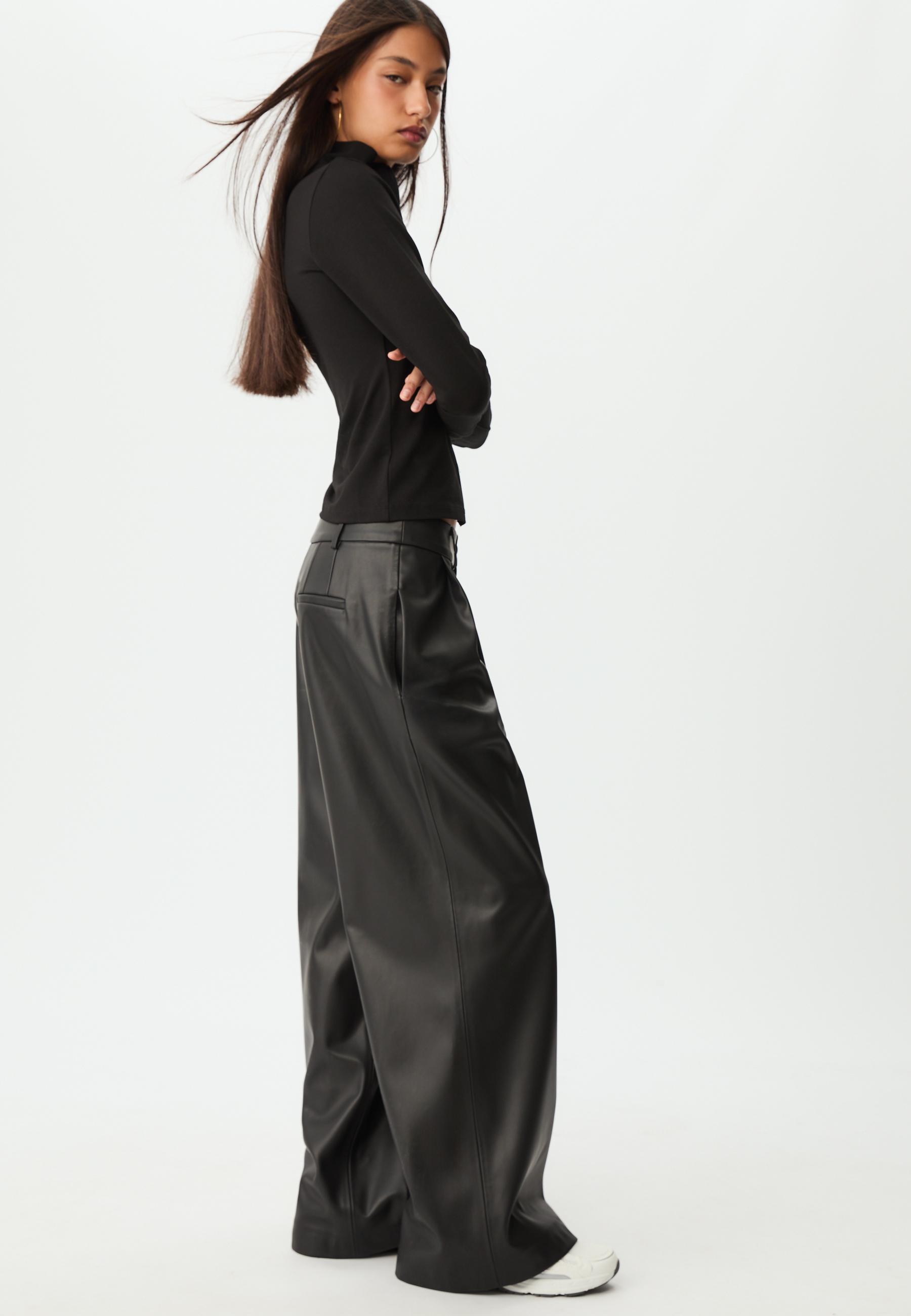 Pantalon à pinces similicuir