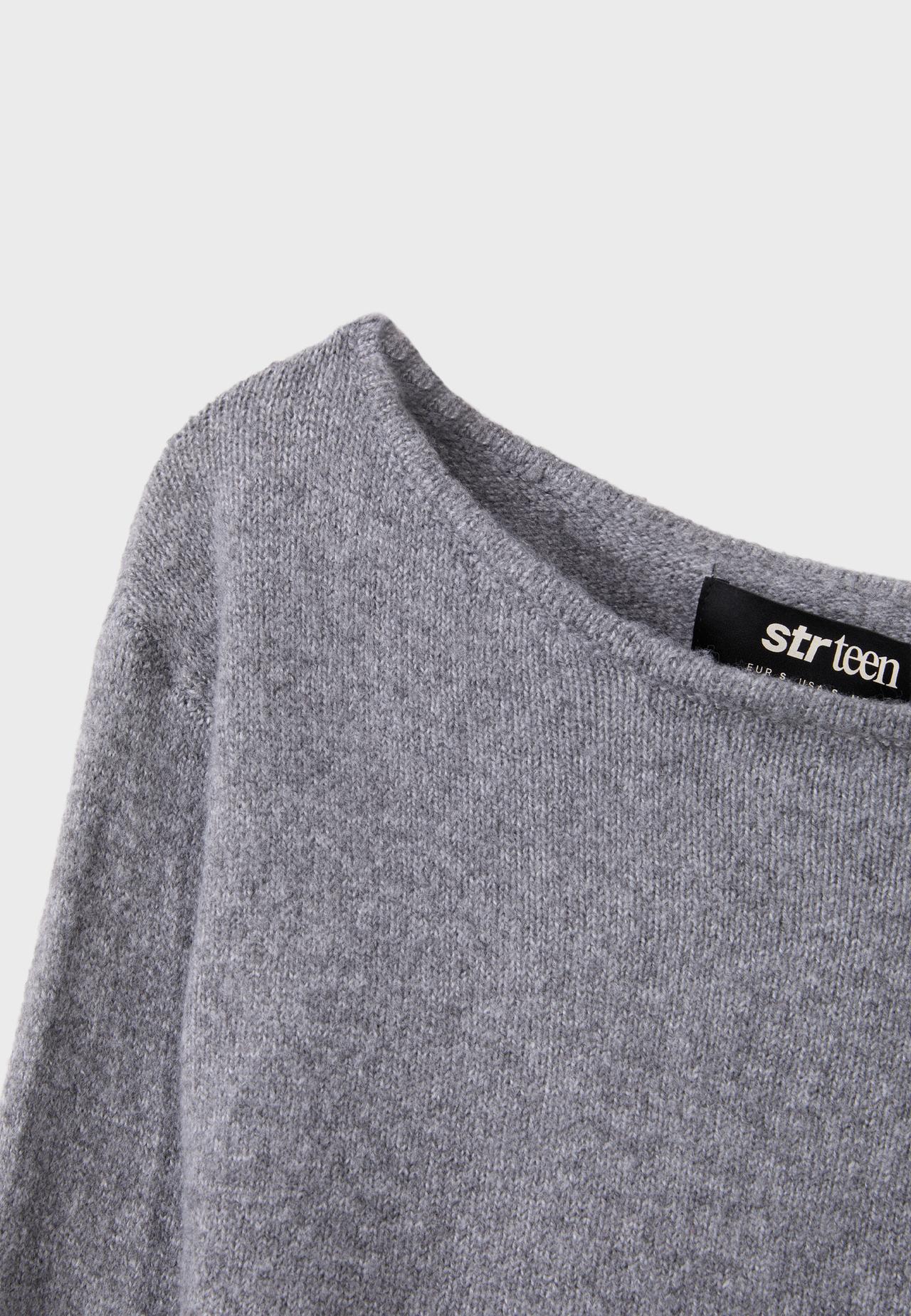 Asymmetric knit jumper — Grey