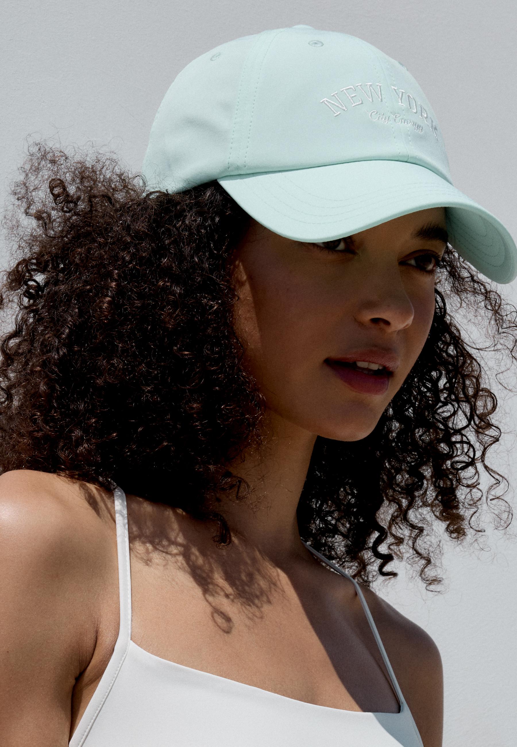 Embroidered cap — Sky blue