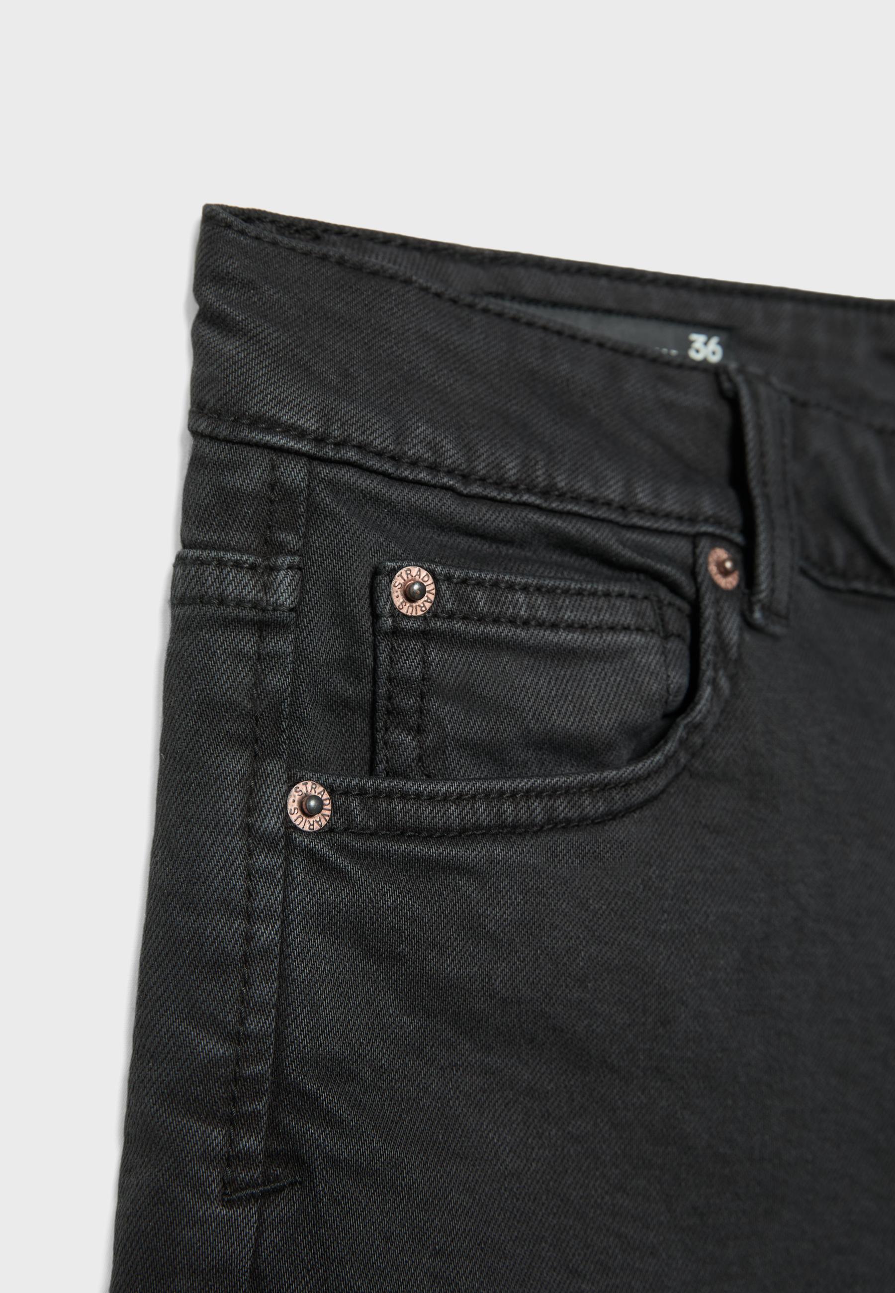 Slim fit mom shorts — Black