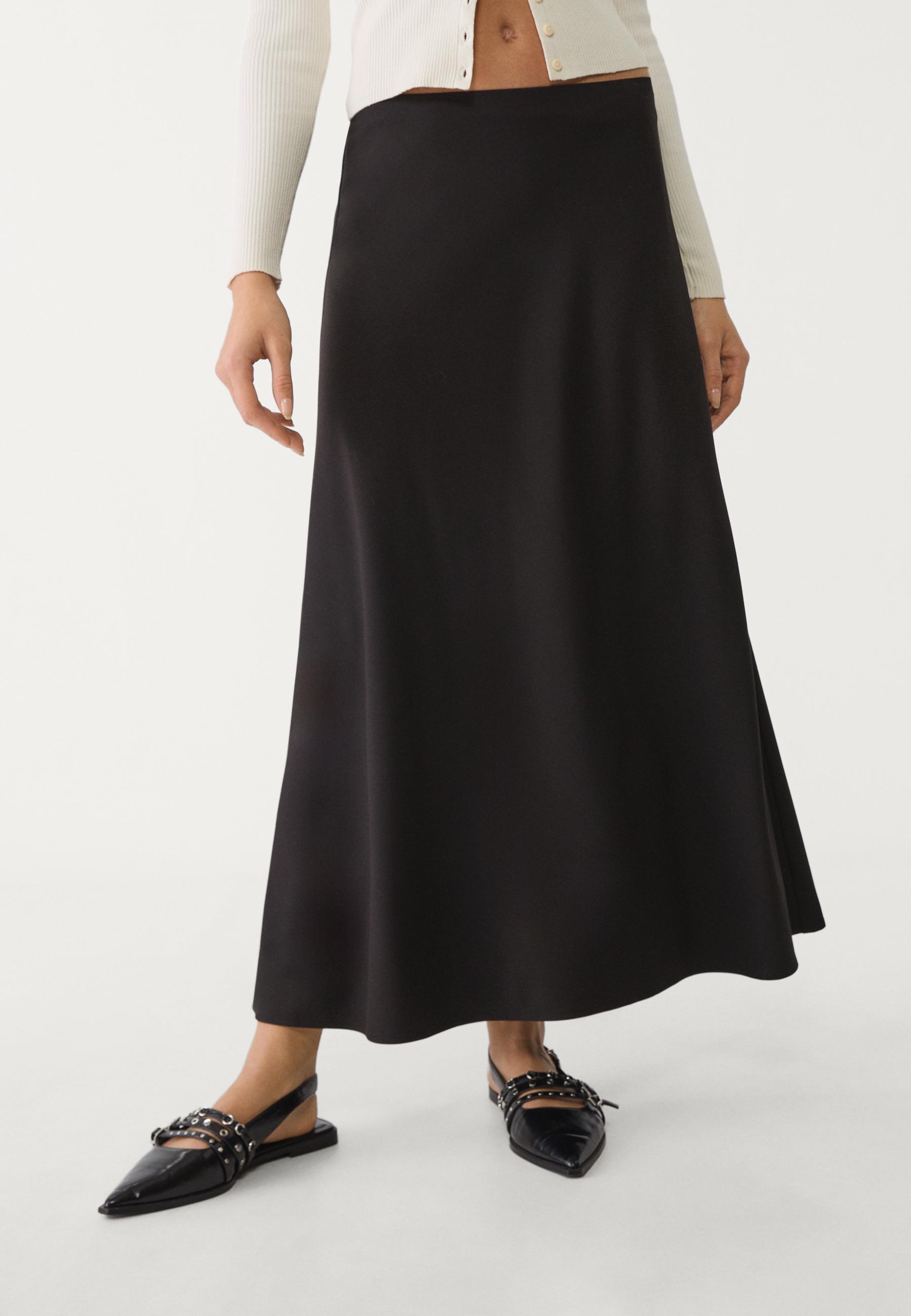 Flowing layered midi skirt — Black
