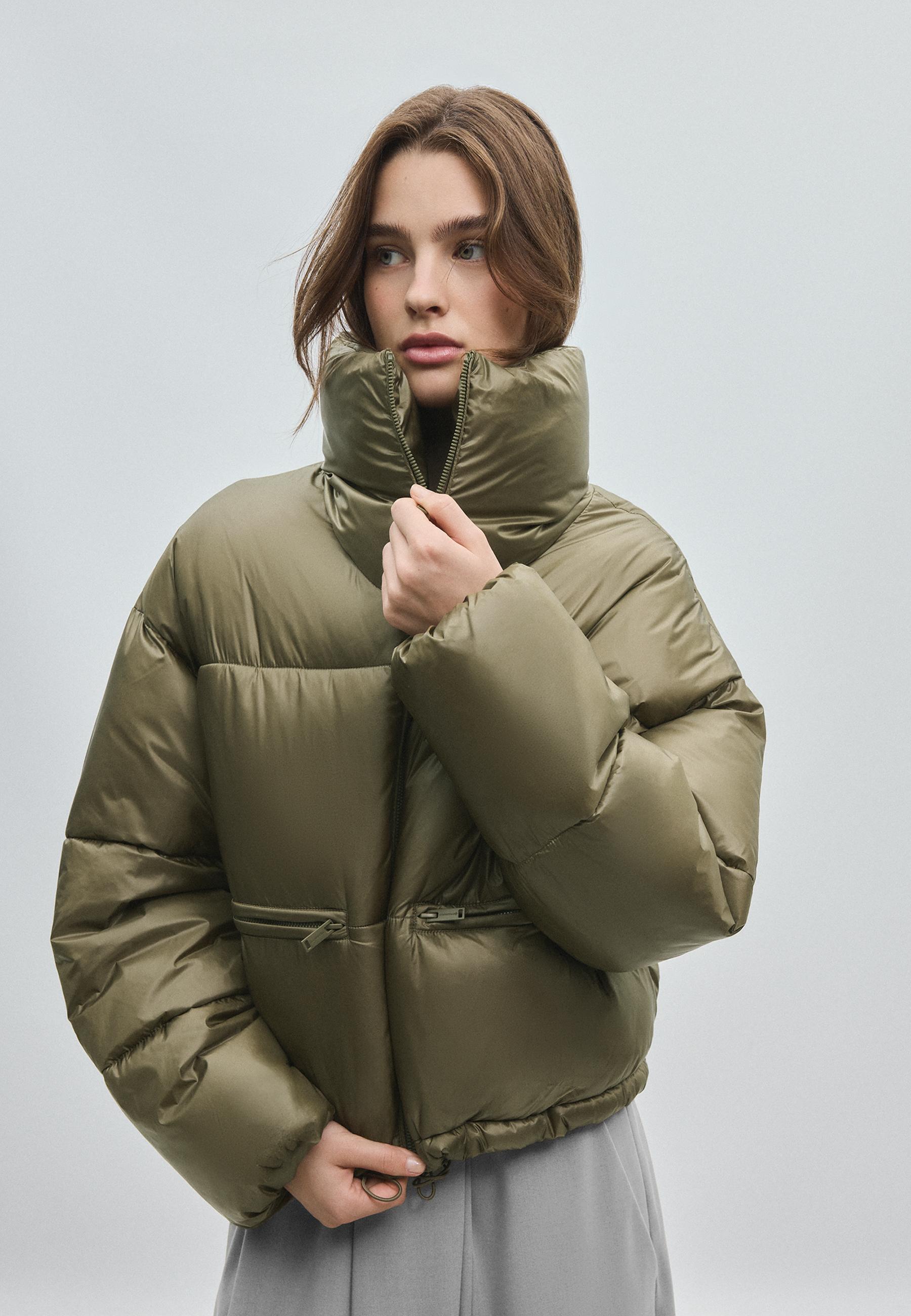 Shiny cropped down jacket — Khaki