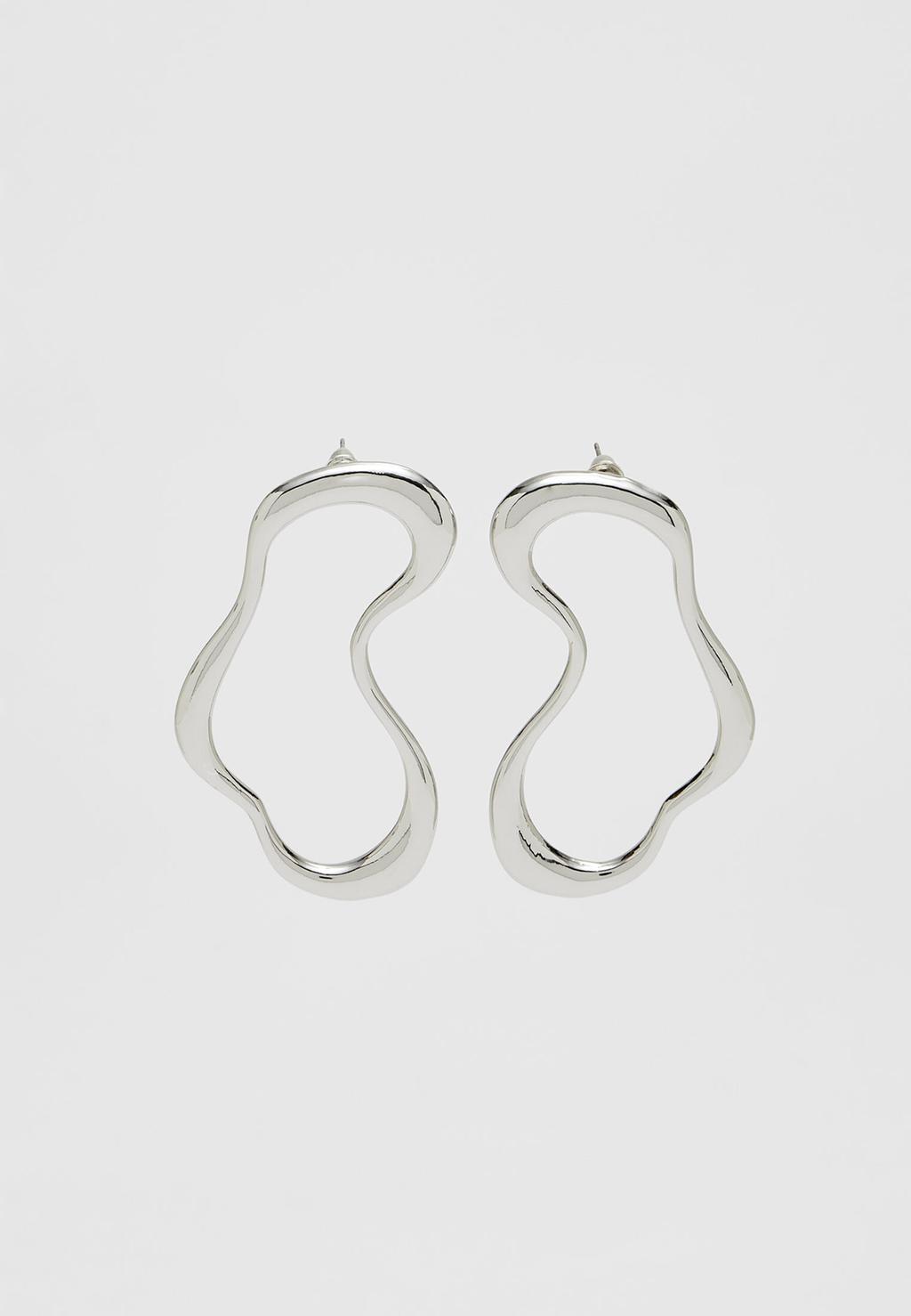 Boucles d’oreilles irrégulières