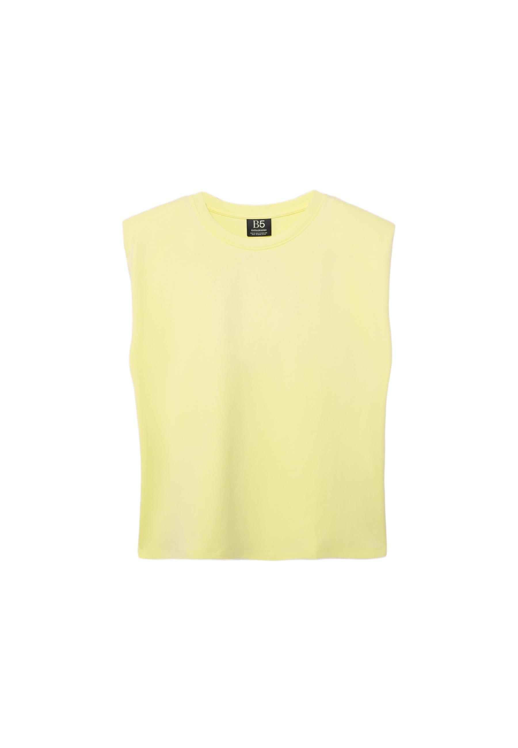 B05 Padded shoulder basic T-shirt — Pastel yellow