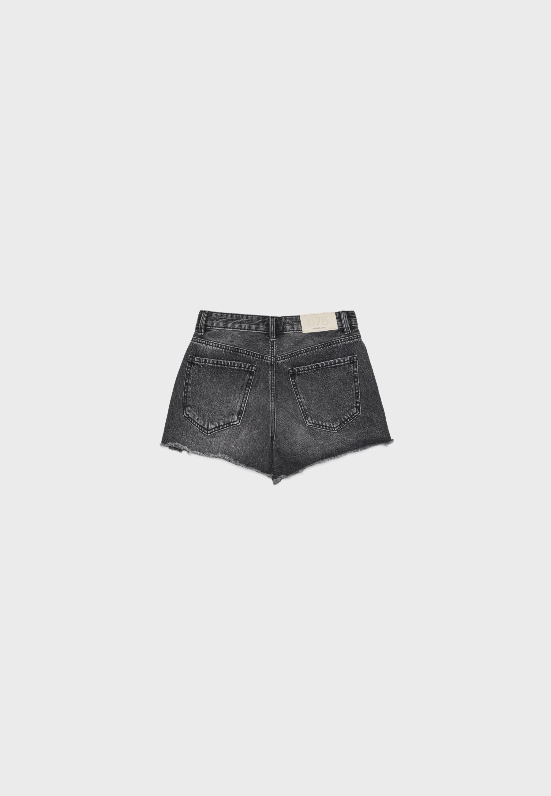 Stradivarius D75 distressed denim şort görsel 5