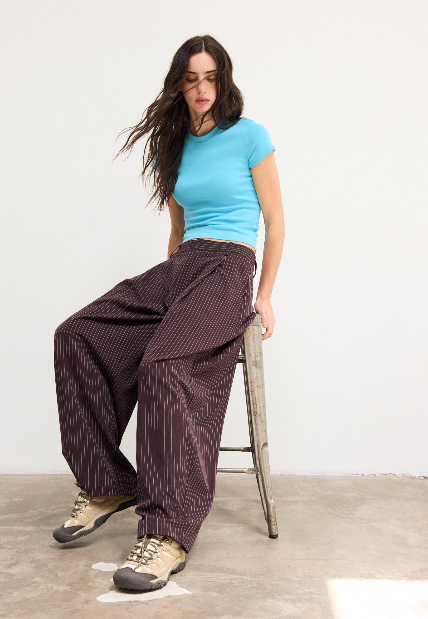 Barrel smart trousers — Brown