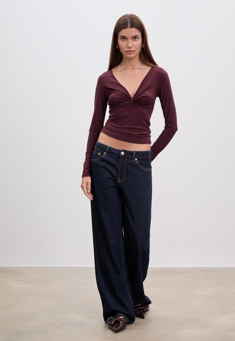 Stradivarius Tričko S Uzlovým Výstrihom Purple M