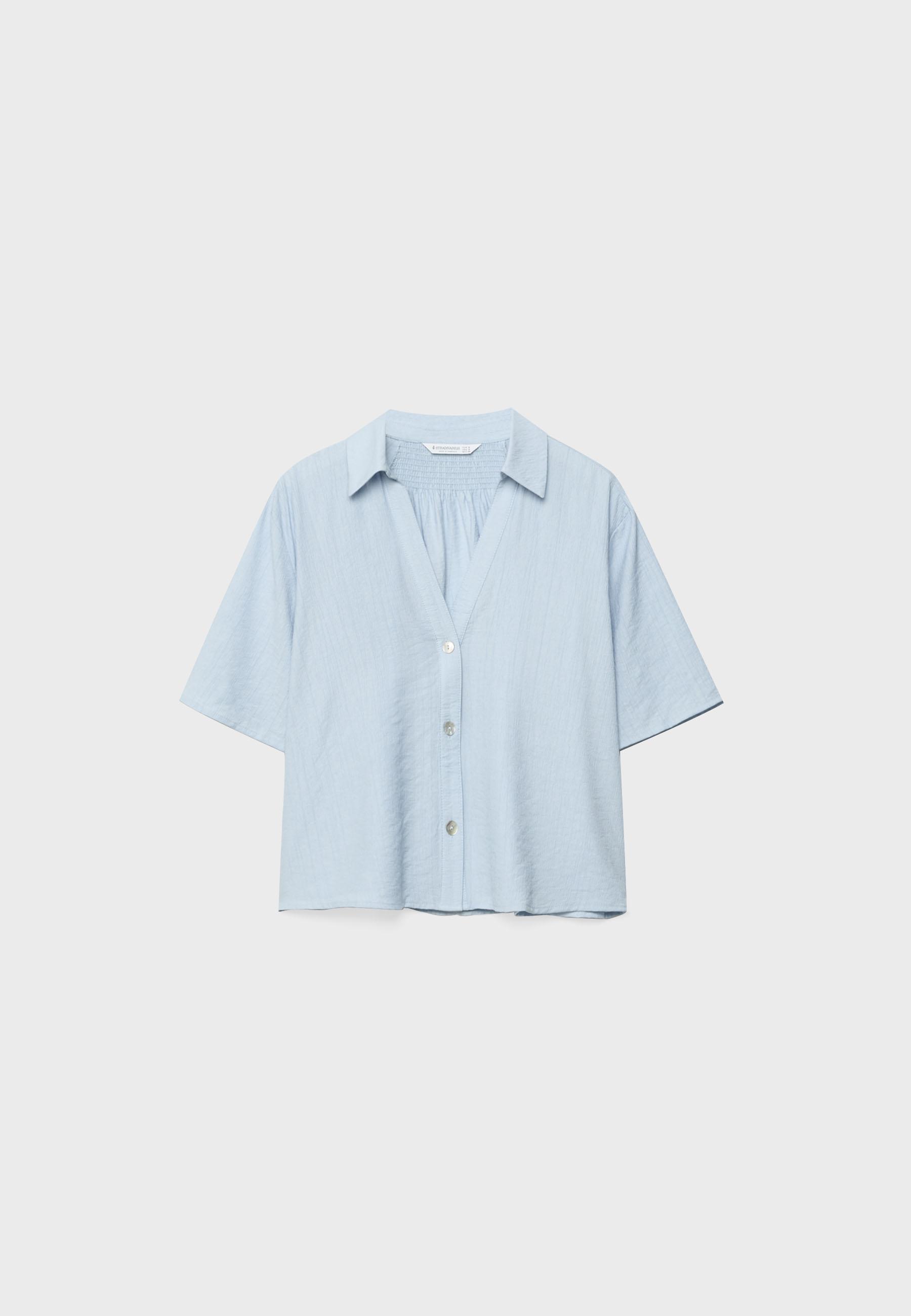 Button-up flowing shirt — Sky blue