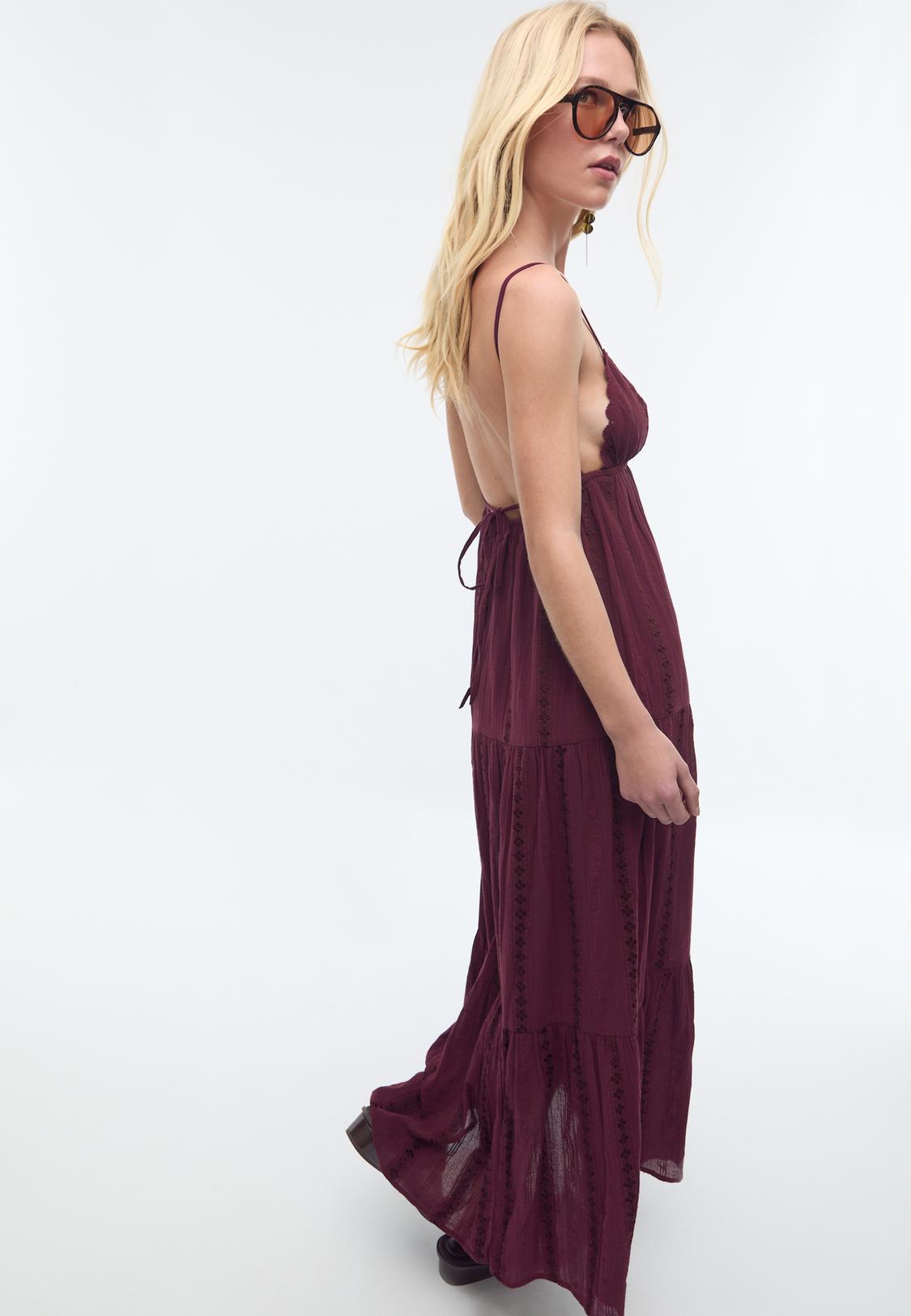 Loose-fitting maxi dress with open back - Women's fashion | Stradivarius Peru Loose-fitting maxi dress with open back - Women's fashion | Stradivarius Peru