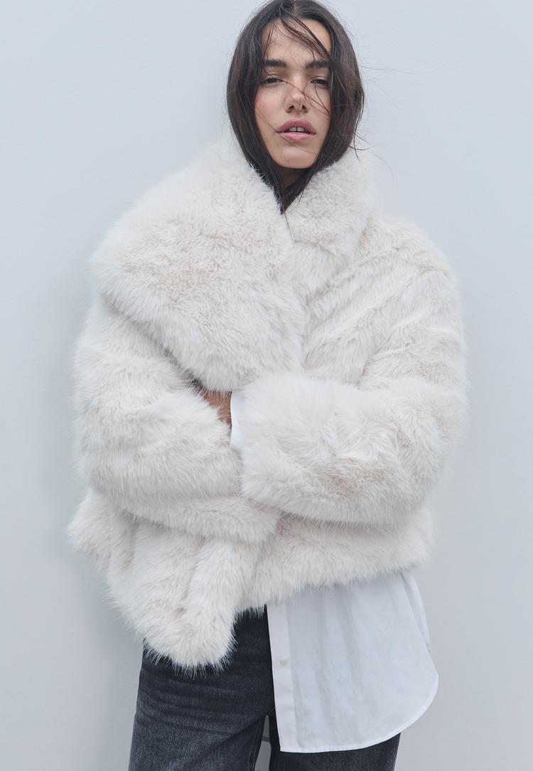 blouson court fausse fourrure