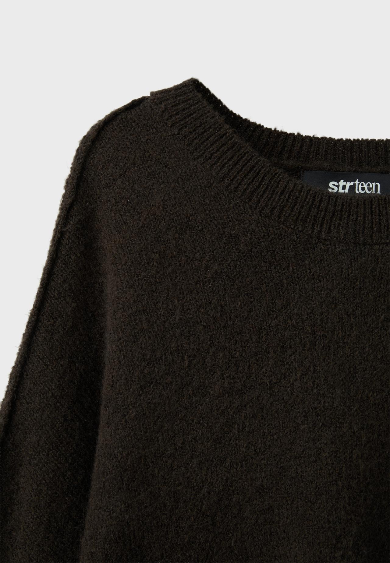 Round neck knit jumper — Brown