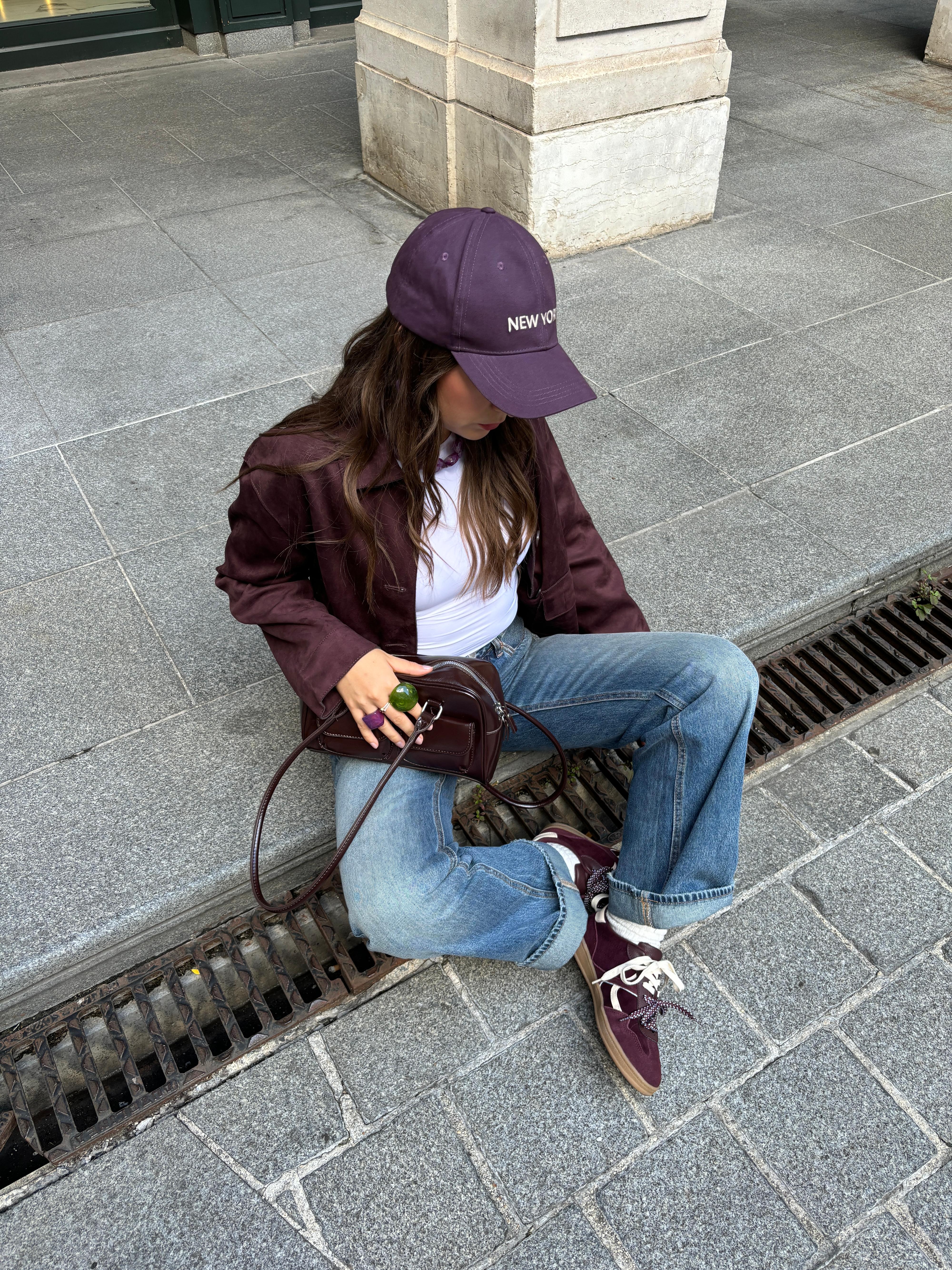 Casual sneakers with double laces — BURGUNDY