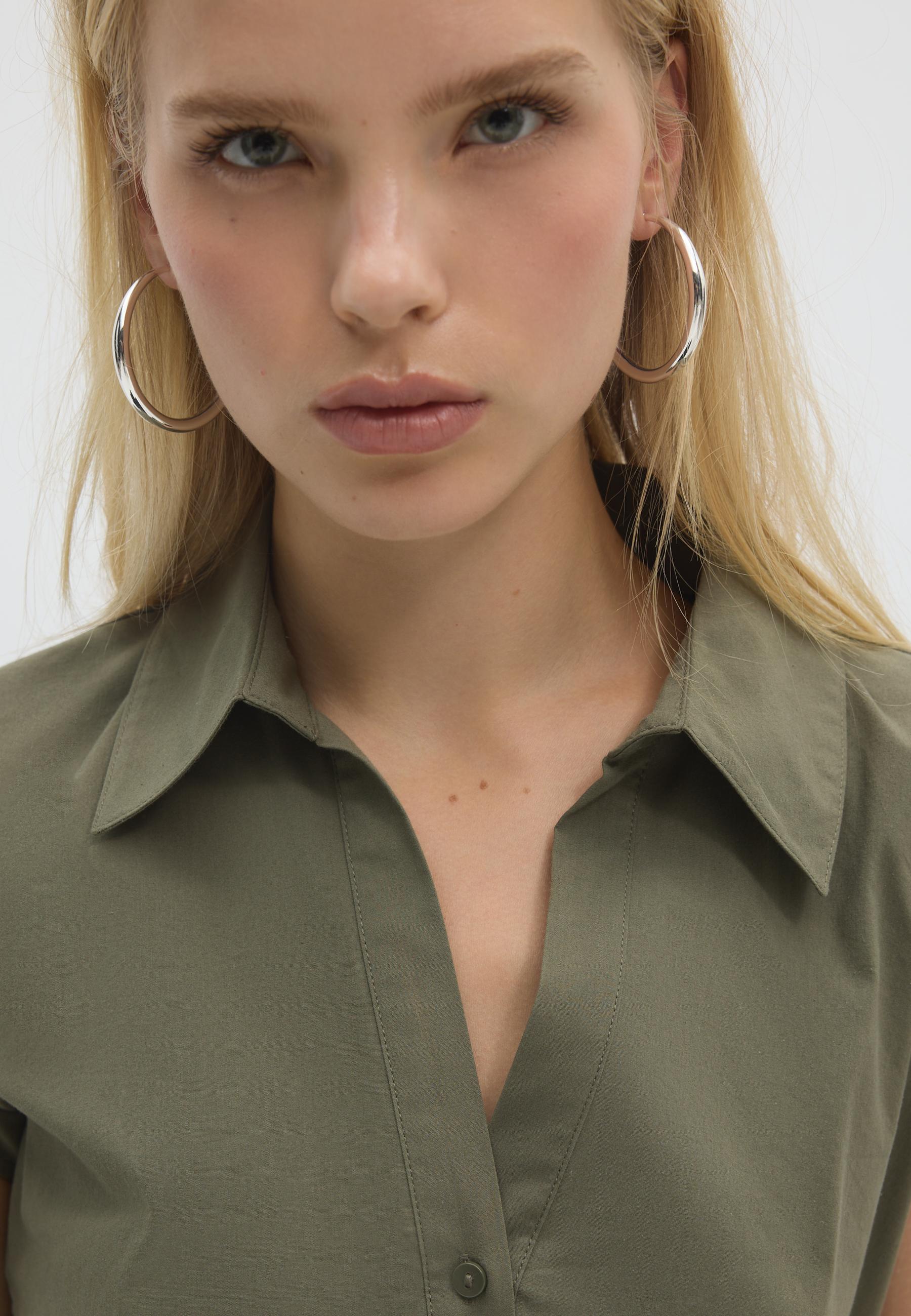 Hoop earrings — Grey
