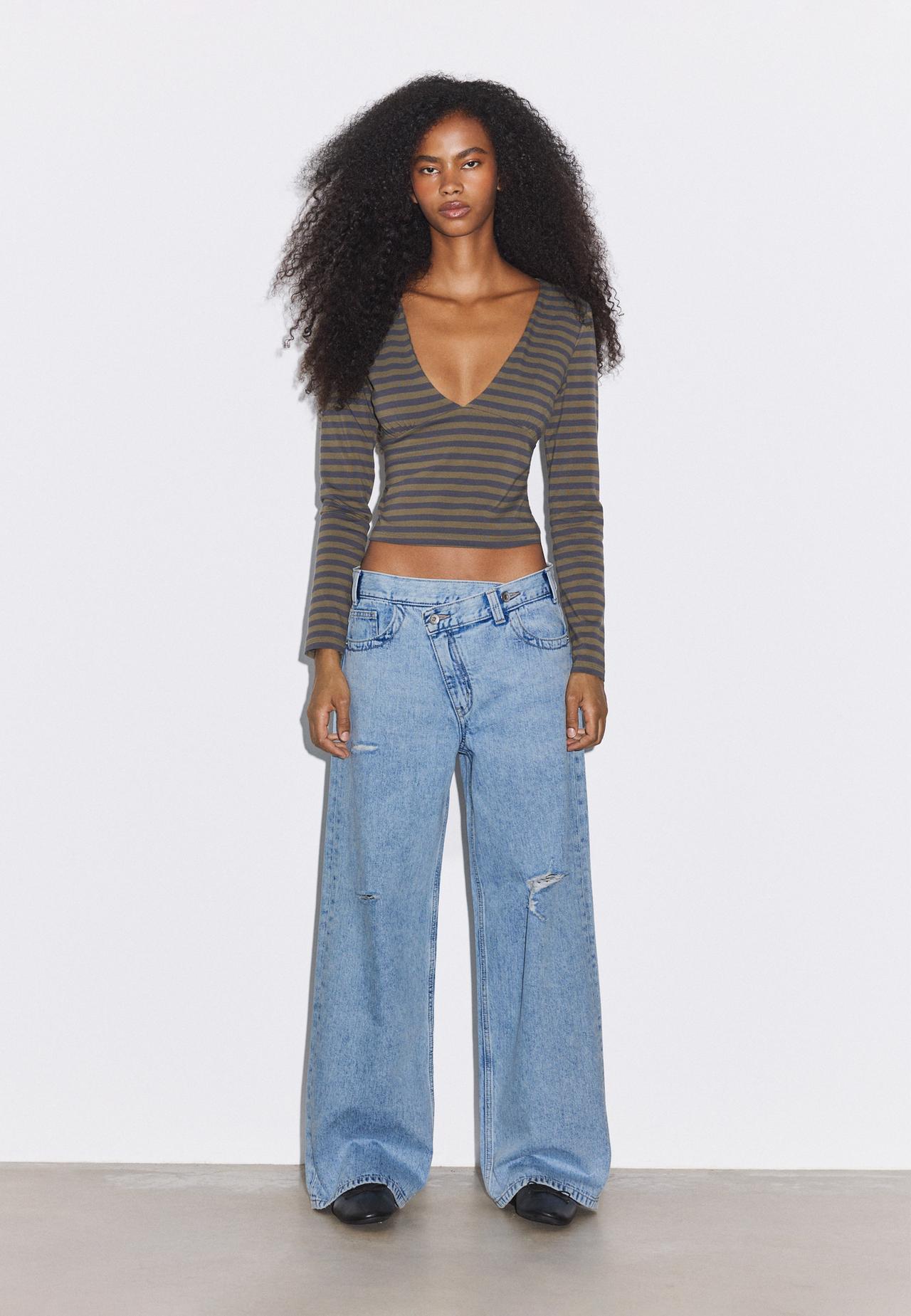 Wide-leg crossover waist jeans — MEDIUM LIGHT BLUE DENIM
