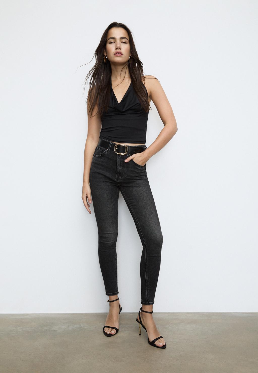 Sandalias tacón satinada