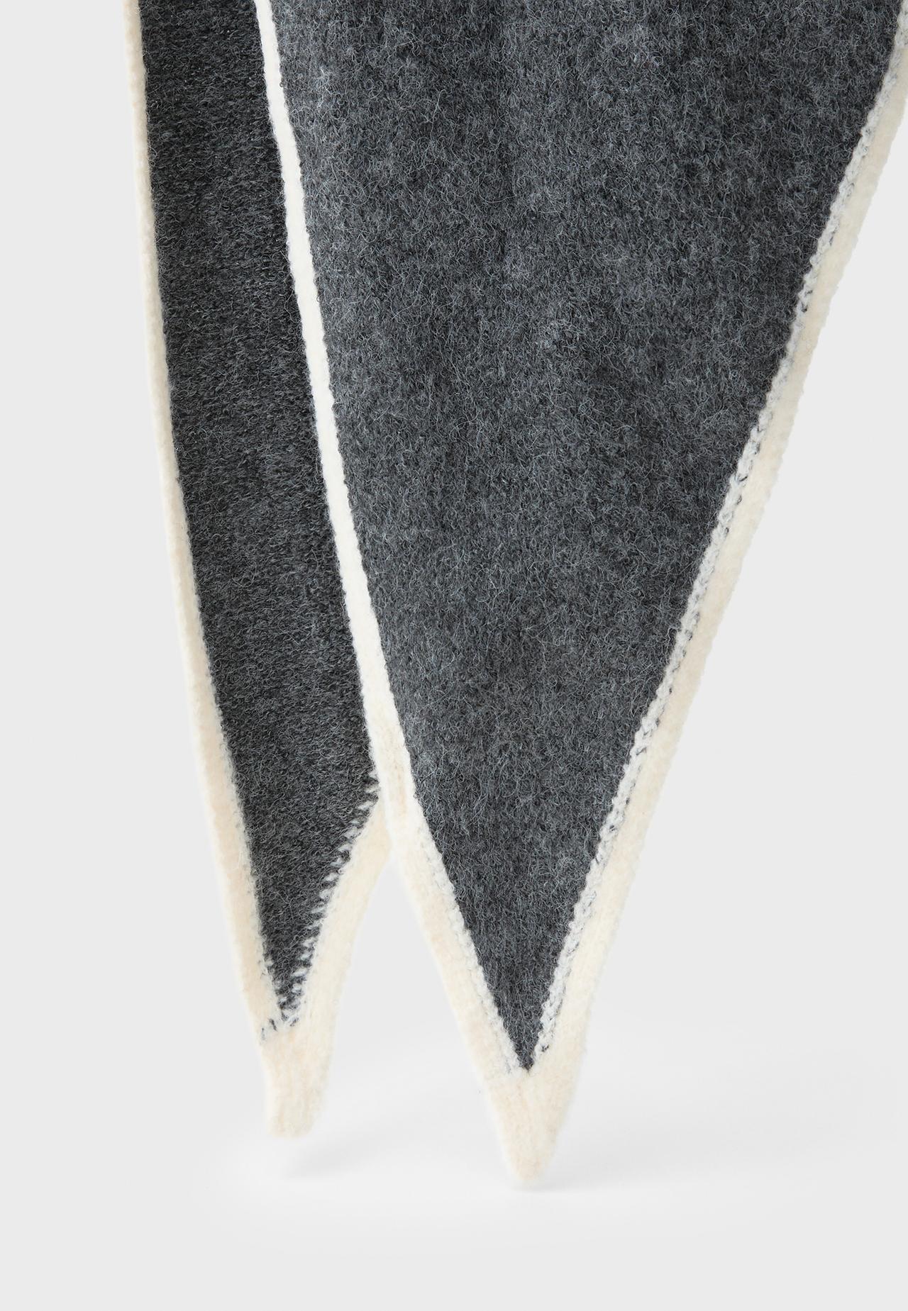 Triangular scarf — Grey melange