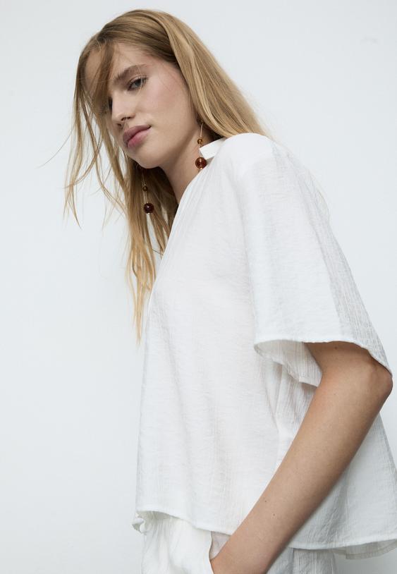 Ефирна Риза С Копчета