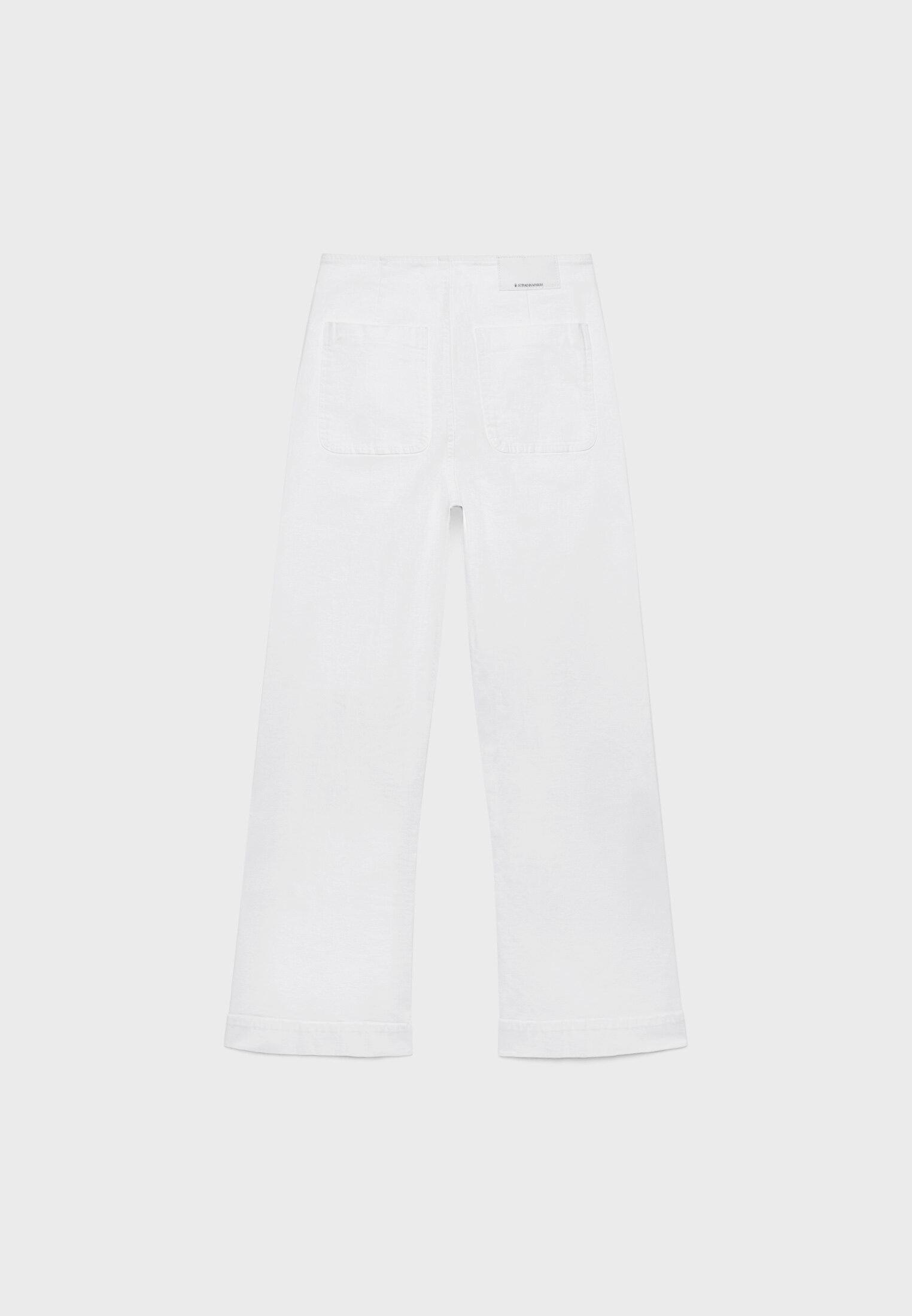 D77 Minimalist trousers with pockets — White