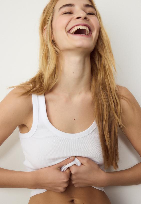 canotta a costine scollo nuotatore